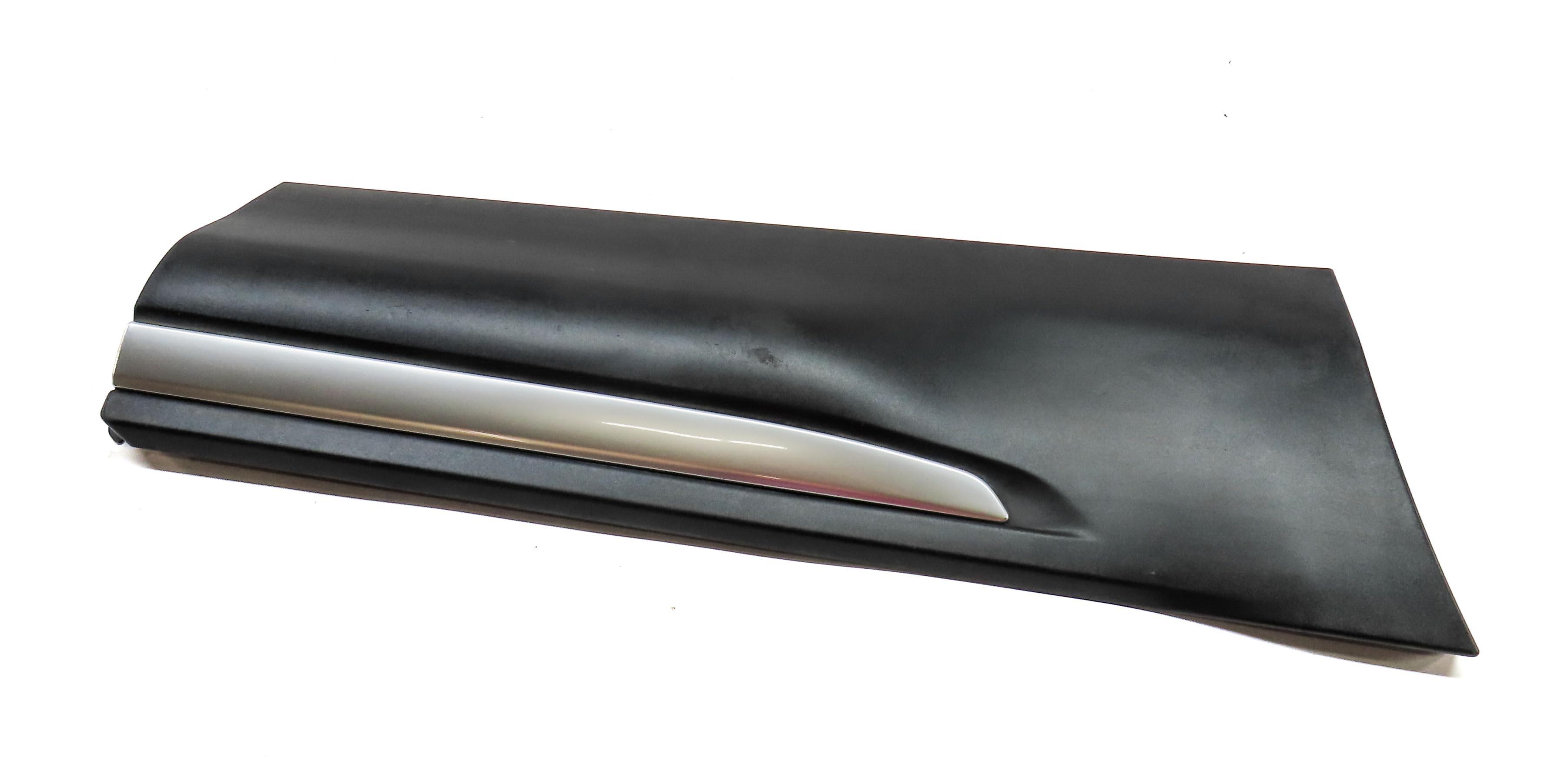 2015 LAND RANGE ROVER EVOQUE (L538) REAR RIGHT LOWER DOOR MOULDING (BLACK) — exact item pictured