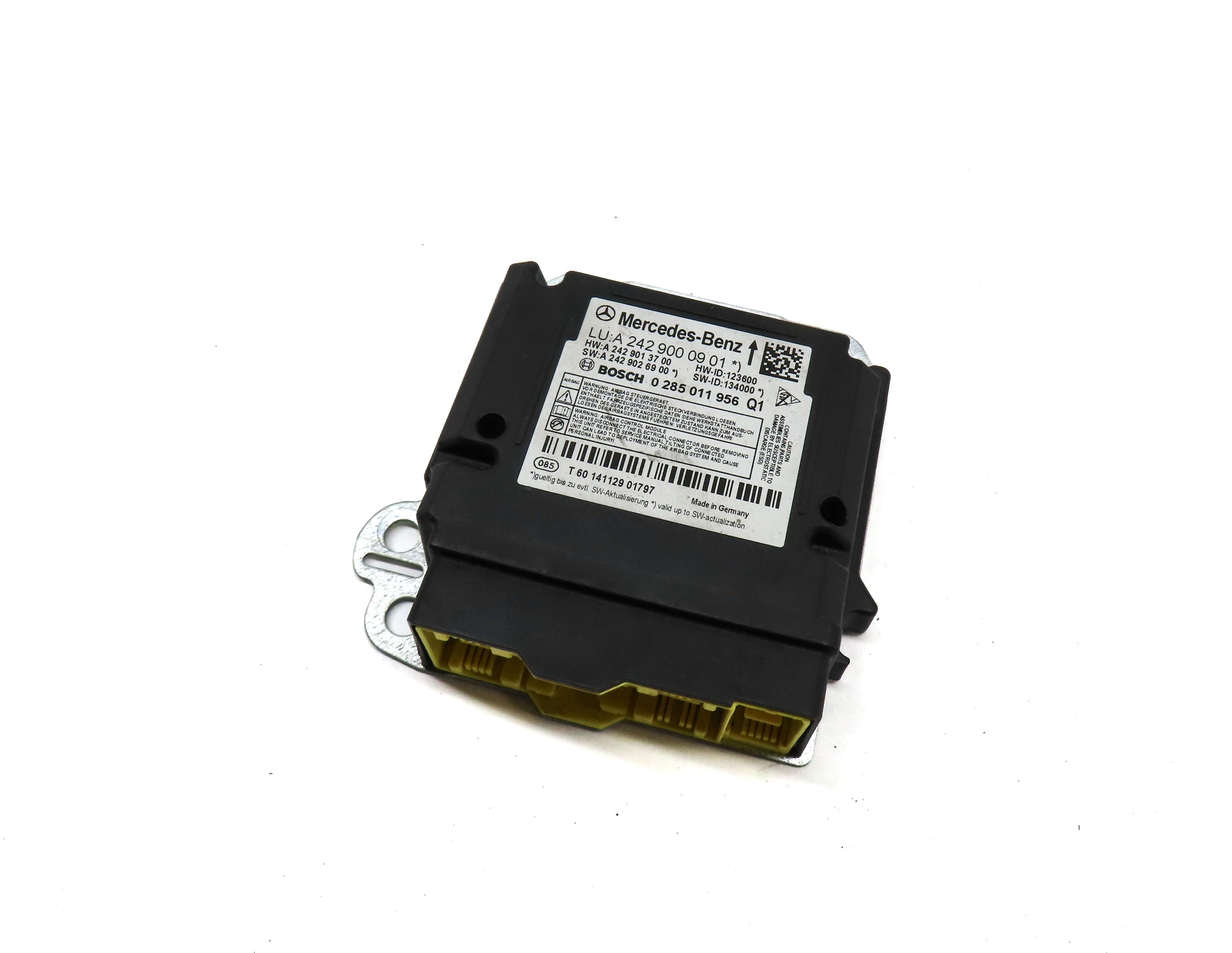 2015 MERCEDES B200e ELECTRIC (W242 W246) SRS BAG CONTROL MODULE — exact item pictured