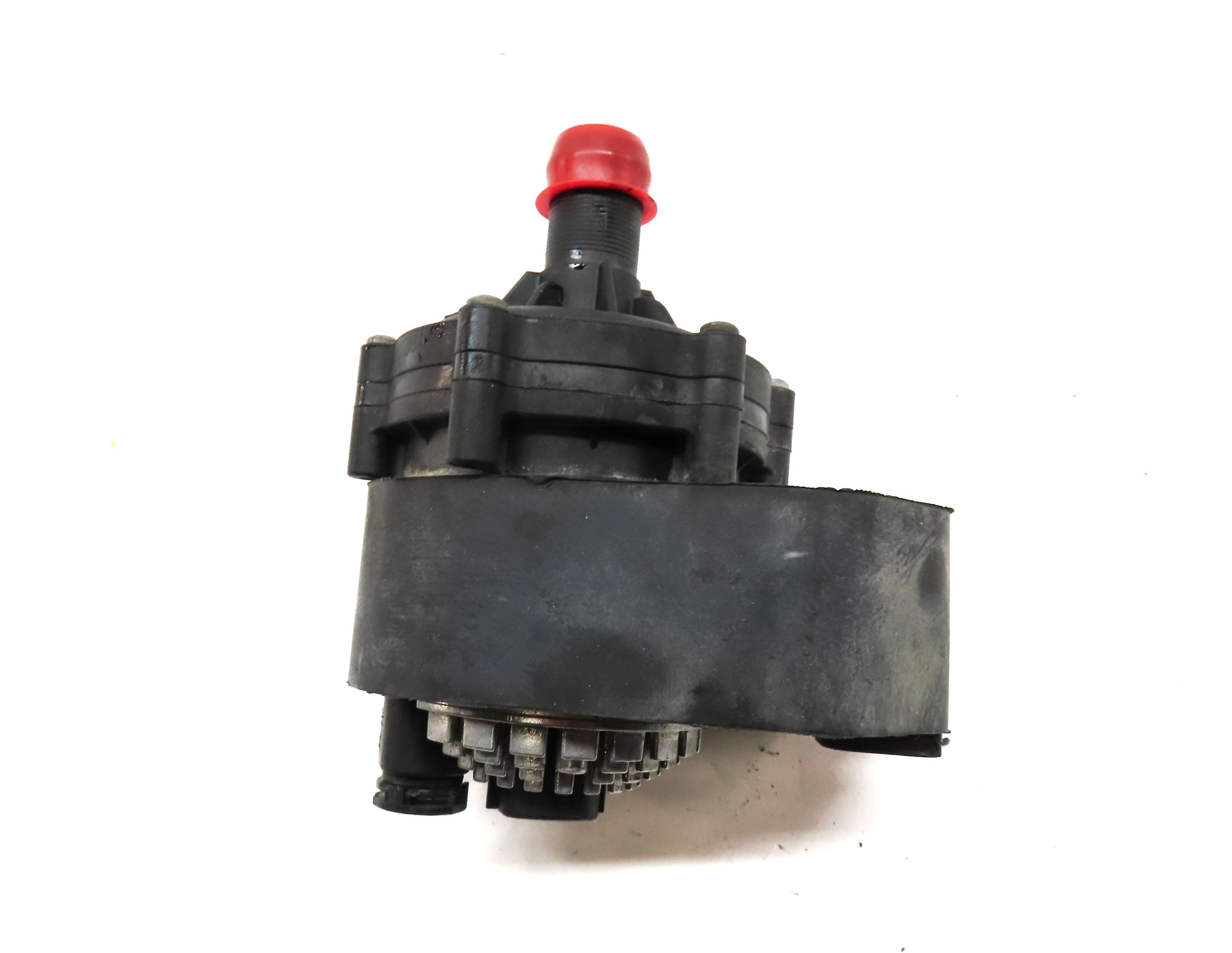 14-17 MERCEDES B ELECTRIC (W242) ELECTRIC ENGINE COOLING WATER PUMP MOTOR — exact item pictured