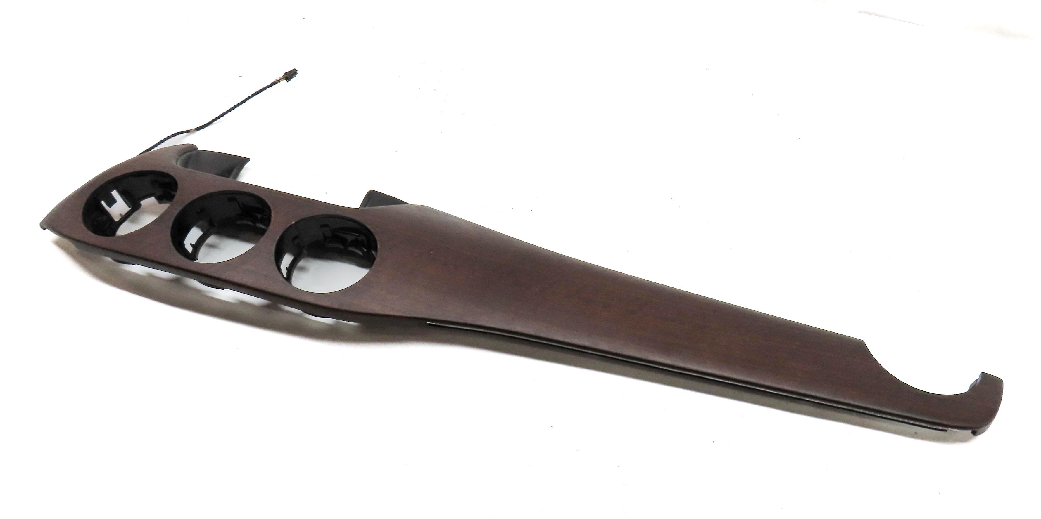 2015 MERCEDES B200e ELECTRIC (W242 W246) FRONT RIGHT DASH TRIM (EUCALYPTUS WOOD) — exact item pictured