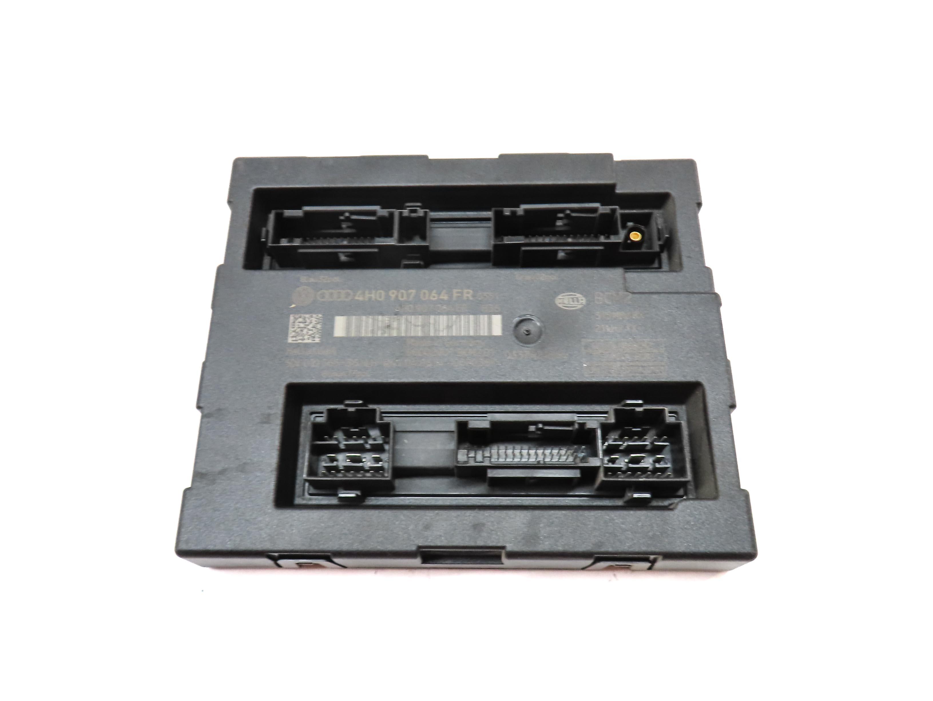 2015 AUDI A7 (C7 4G8) COMFORT BODY CONTROL MODULE BCM 4H0907064FR — exact item pictured