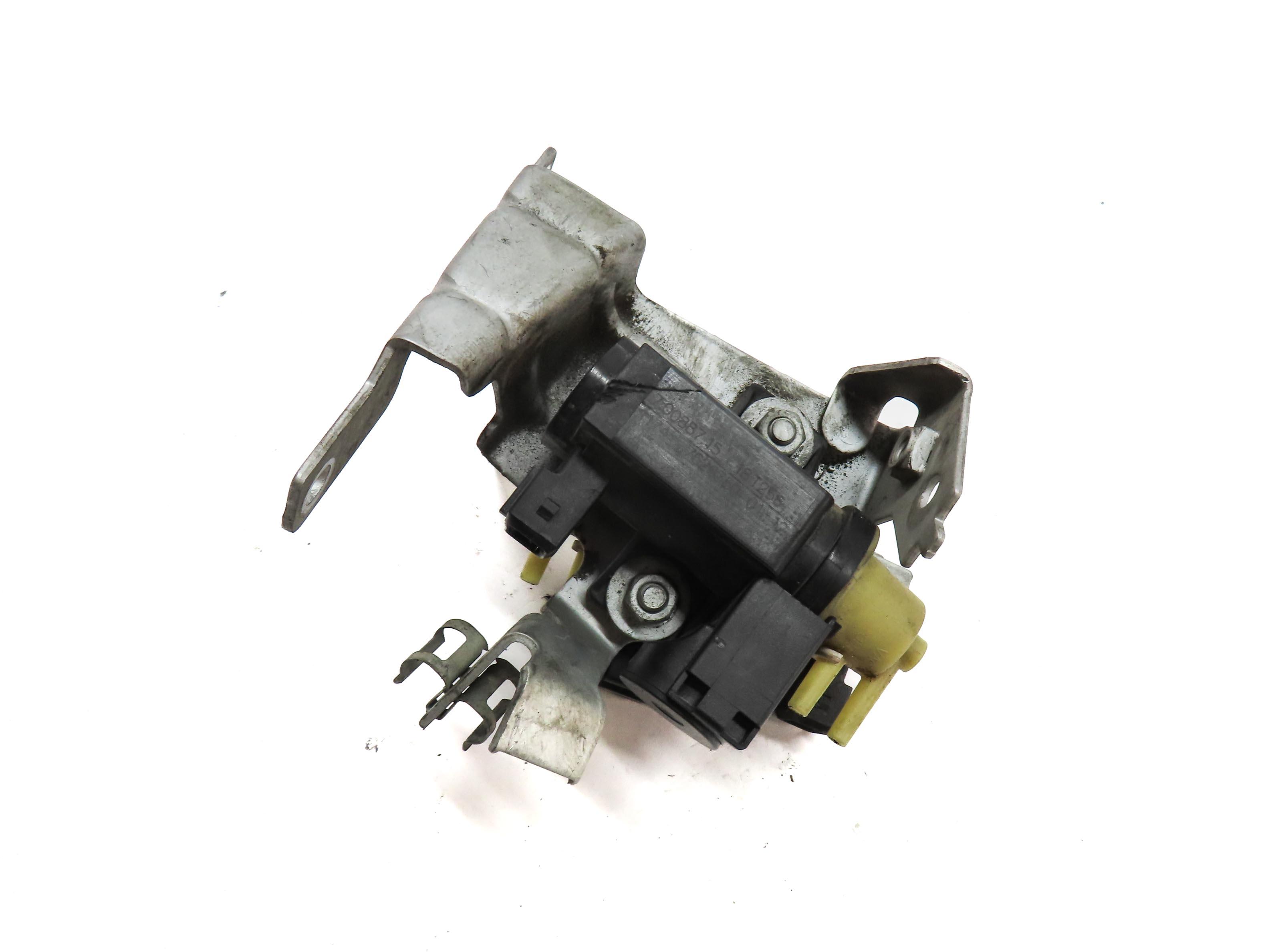 2012 BMW 750i (F01) 4.4L TURBO N63 ENGINE TURBO PRESSURE CONVERTER SET 2 — exact item pictured