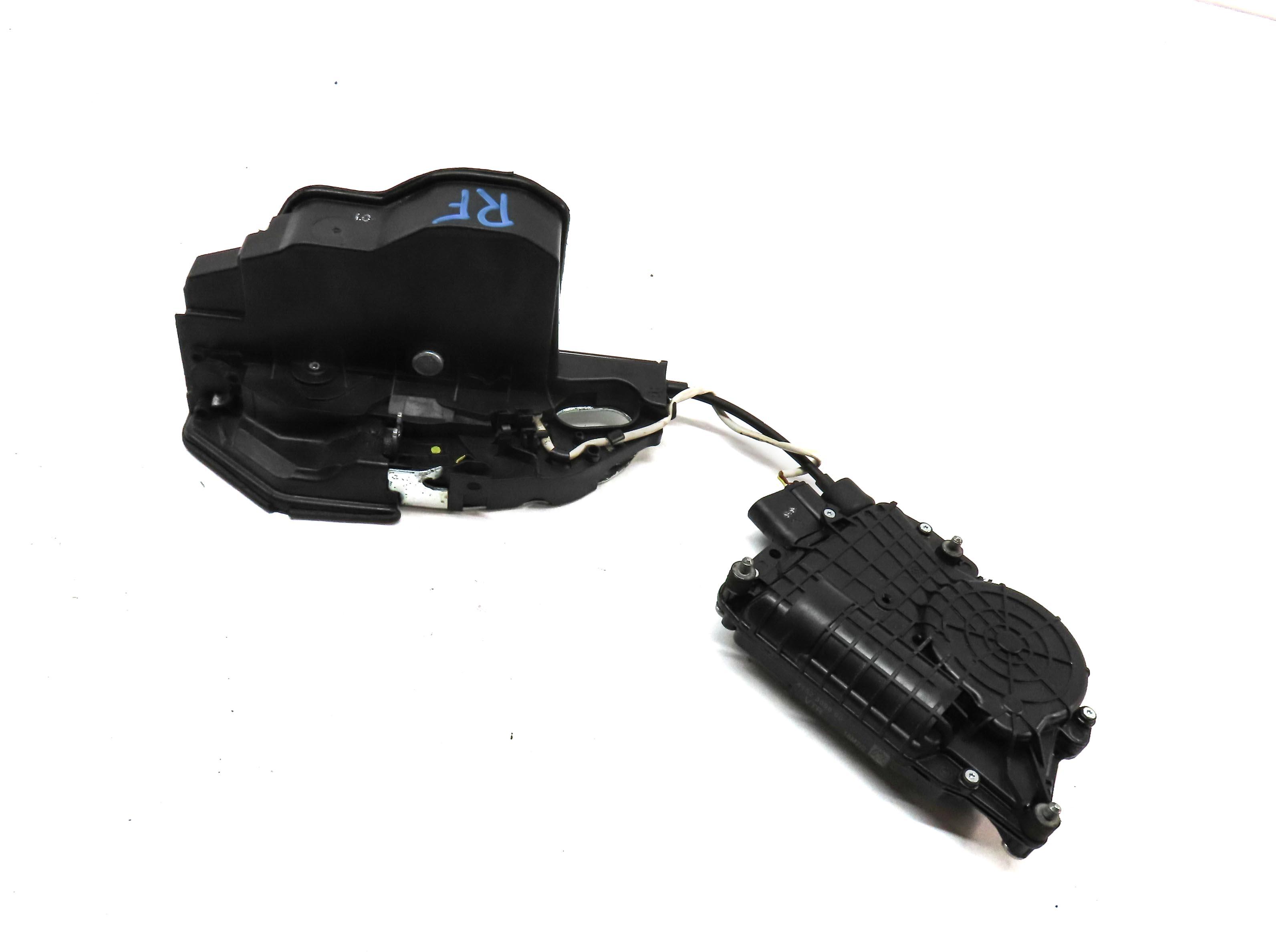 10-16 BMW 528i 535i 550i 750i 760i (F01 F10) RIGHT FRONT SOFT CLOSE DOOR LATCH — exact item pictured