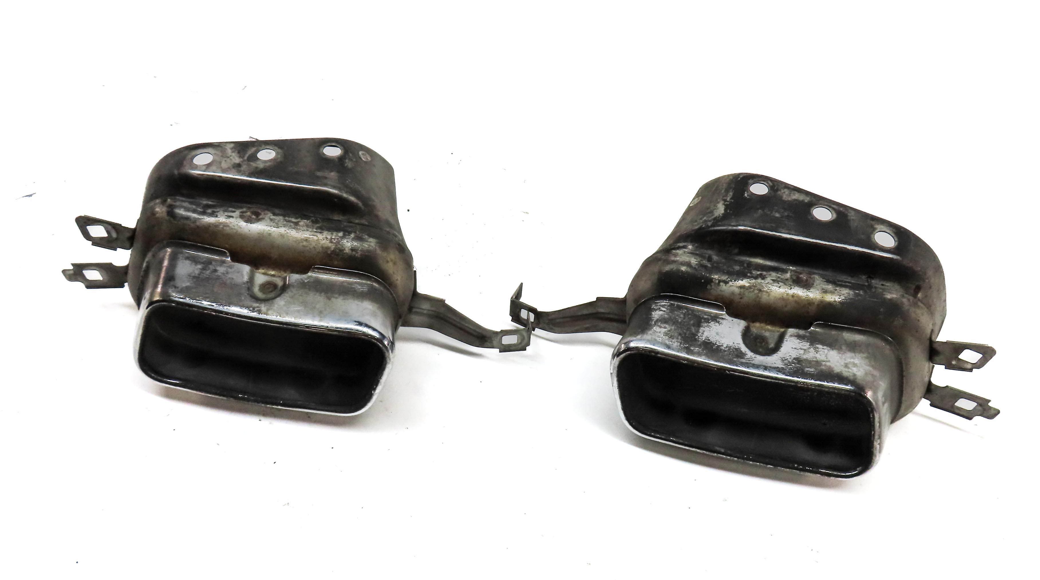 09-12 BMW 750i (F01) 4.4L N63 ENGINE REAR LEFT & RIGHT EXHAUST MUFFLER TIP SET-2 — exact item pictured