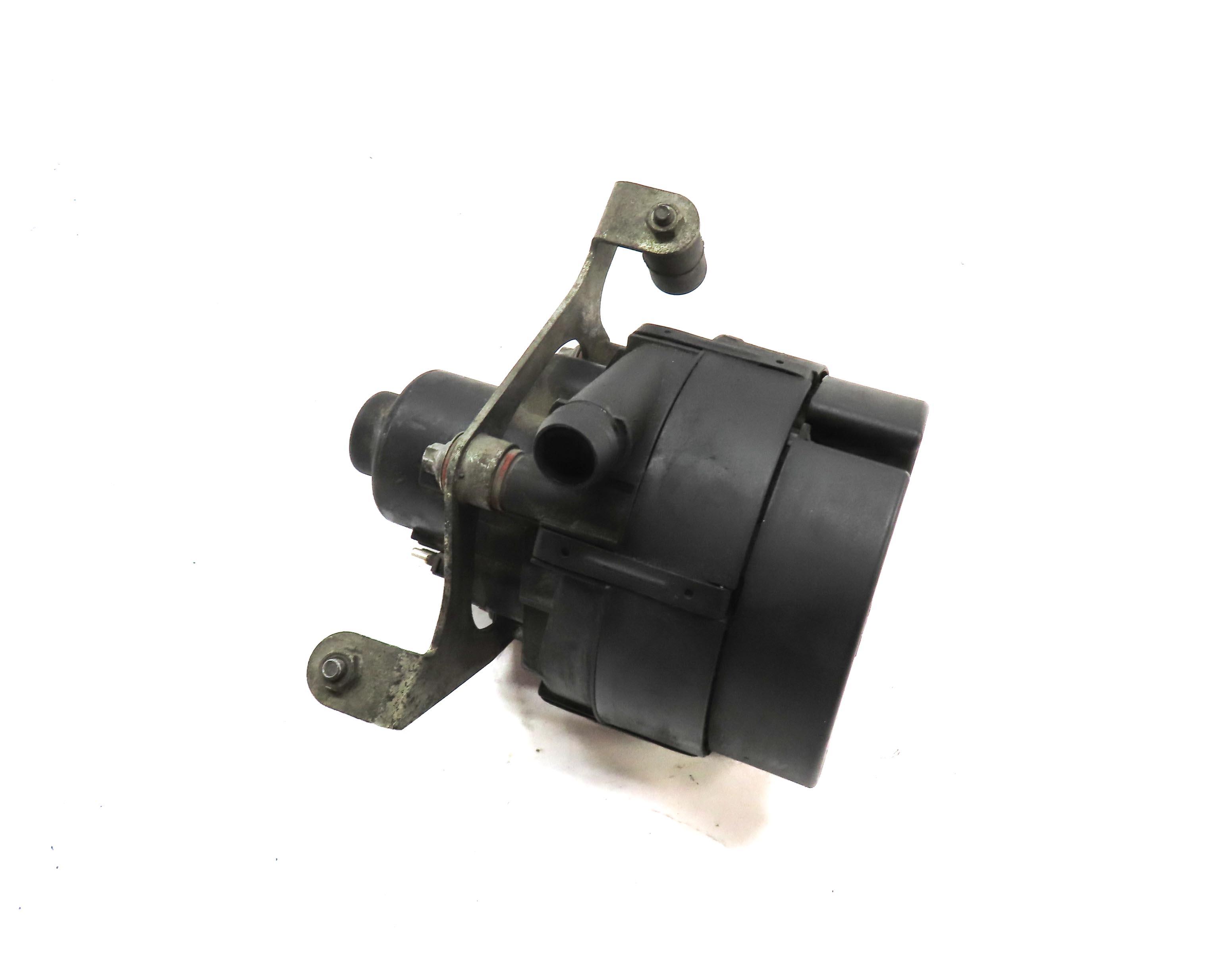 2001-2018 MB C55 CL55 S65 SL65 SL600 S600 CLK55 CLS55 CLS63 - AIR INJECTION PUMP — exact item pictured