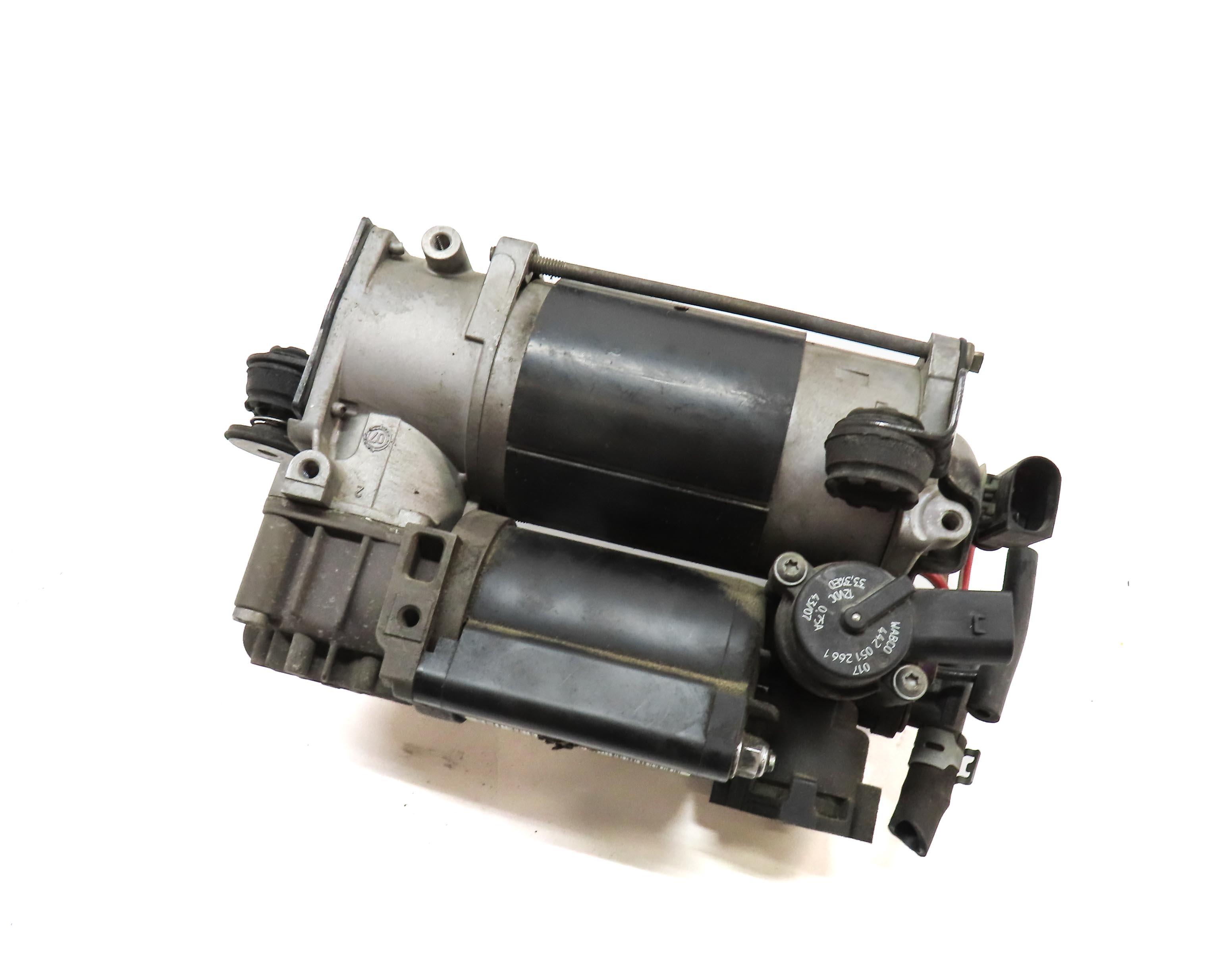 2008 MERCEDES CLS63 AMG (W219) 6.3L M156 ///AMG ENGINE AIR SUSPENSION COMPRESSOR — exact item pictured