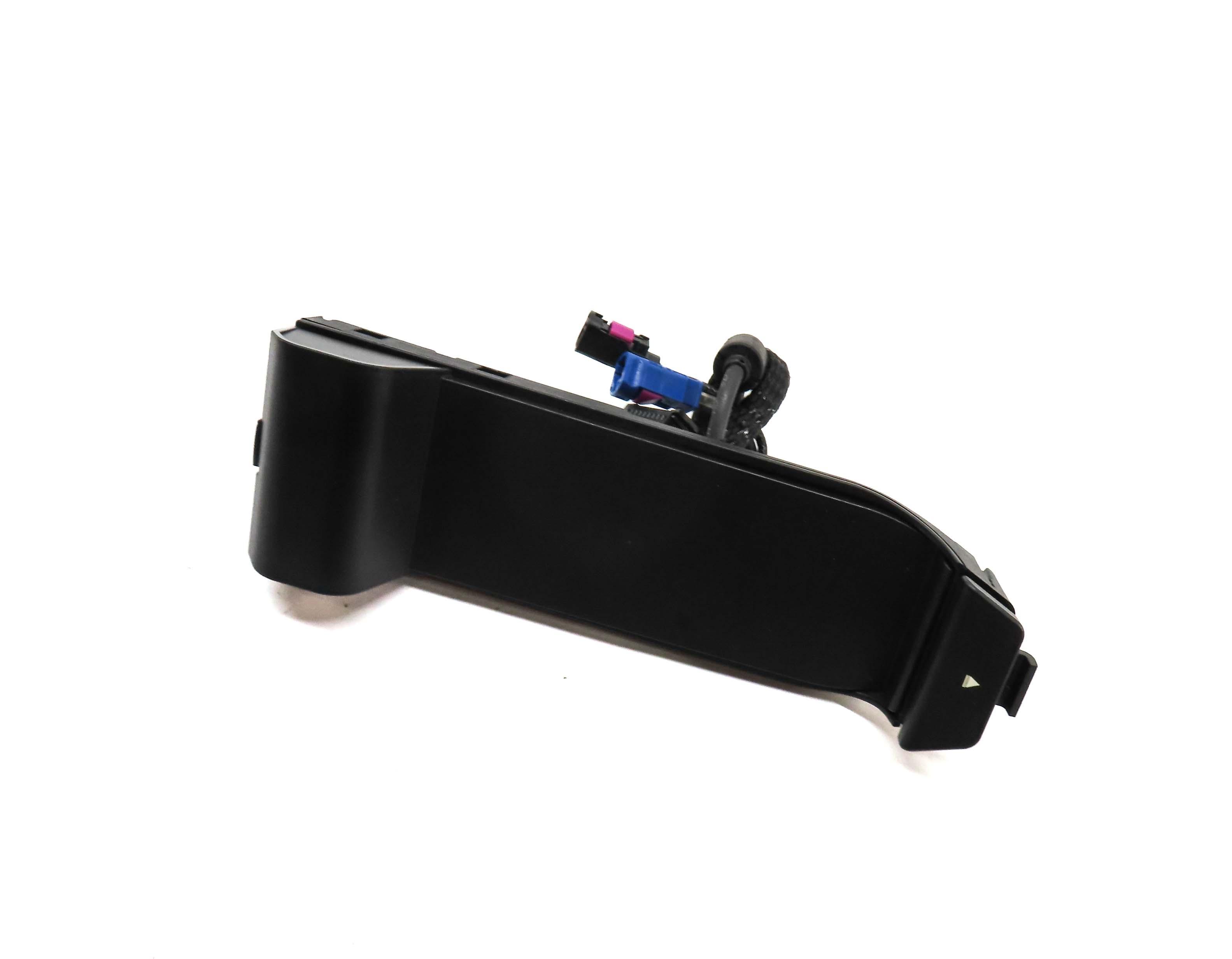 2012 BMW 528i (F10) FRONT CENTER CONSOLE CELL PHONE CHARGING CRADLE 84109220651 — exact item pictured