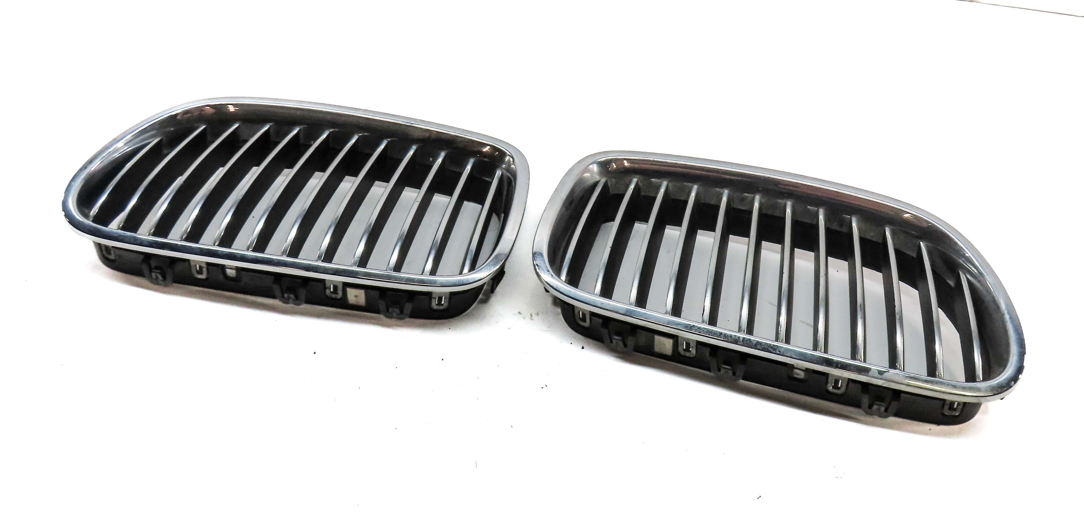 11-13 BMW 528i 535i 550i (F10) FRONT LEFT & RIGHT HOOD VENT GRILLE SET (CHROME) — exact item pictured