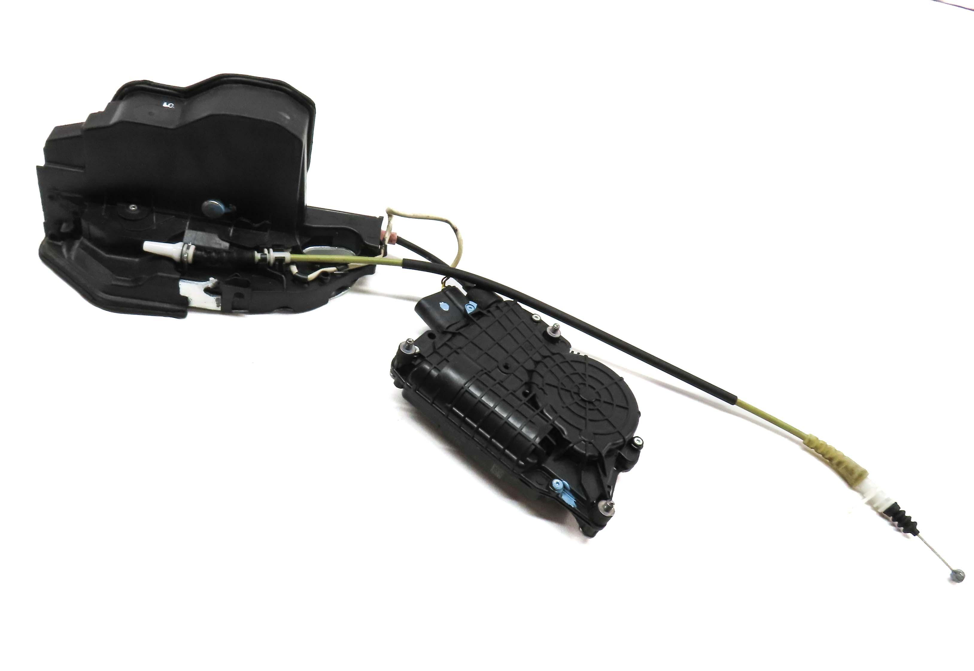 11-16 BMW 528i 535i 550i M5 (F10) REAR RIGHT DOOR LOCK LATCH w/ SOFT CLOSE MOTOR — exact item pictured
