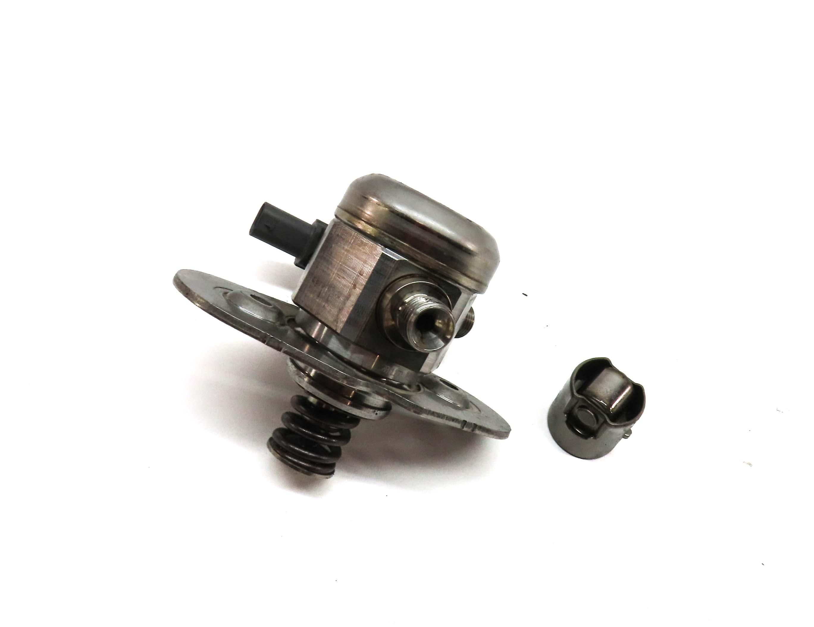 12-19 BMW 5 6 7 M5 M6 X5 X6 (F06 F10 F15 F16 F85) 4.4L HIGH PRESSURE FUEL PUMP — exact item pictured