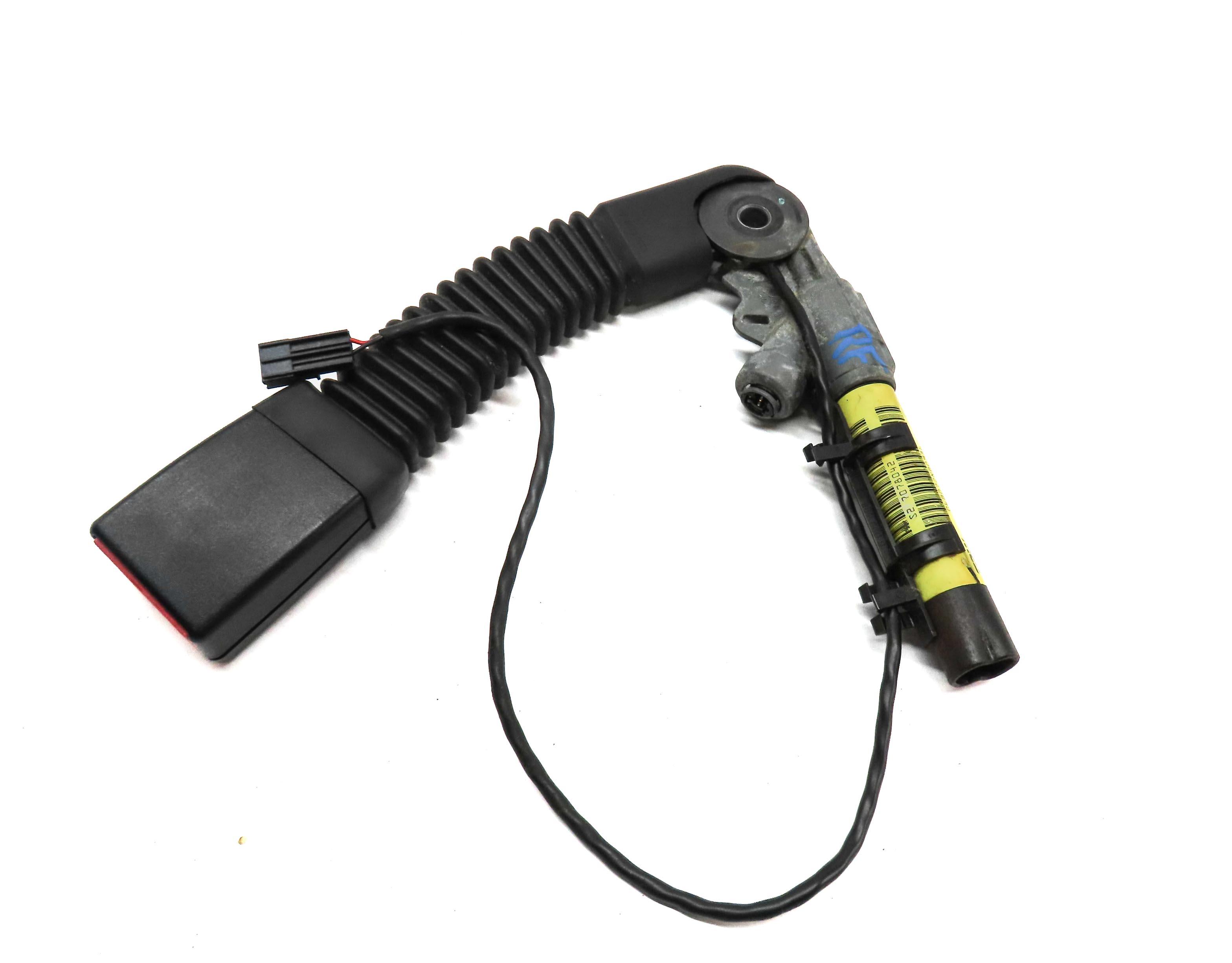 00-10 BMW X5 Z4 X3 (E85 E53 E83) RIGHT FRONT PASSENGER SEATBELT BUCKLE RECEIVER — exact item pictured
