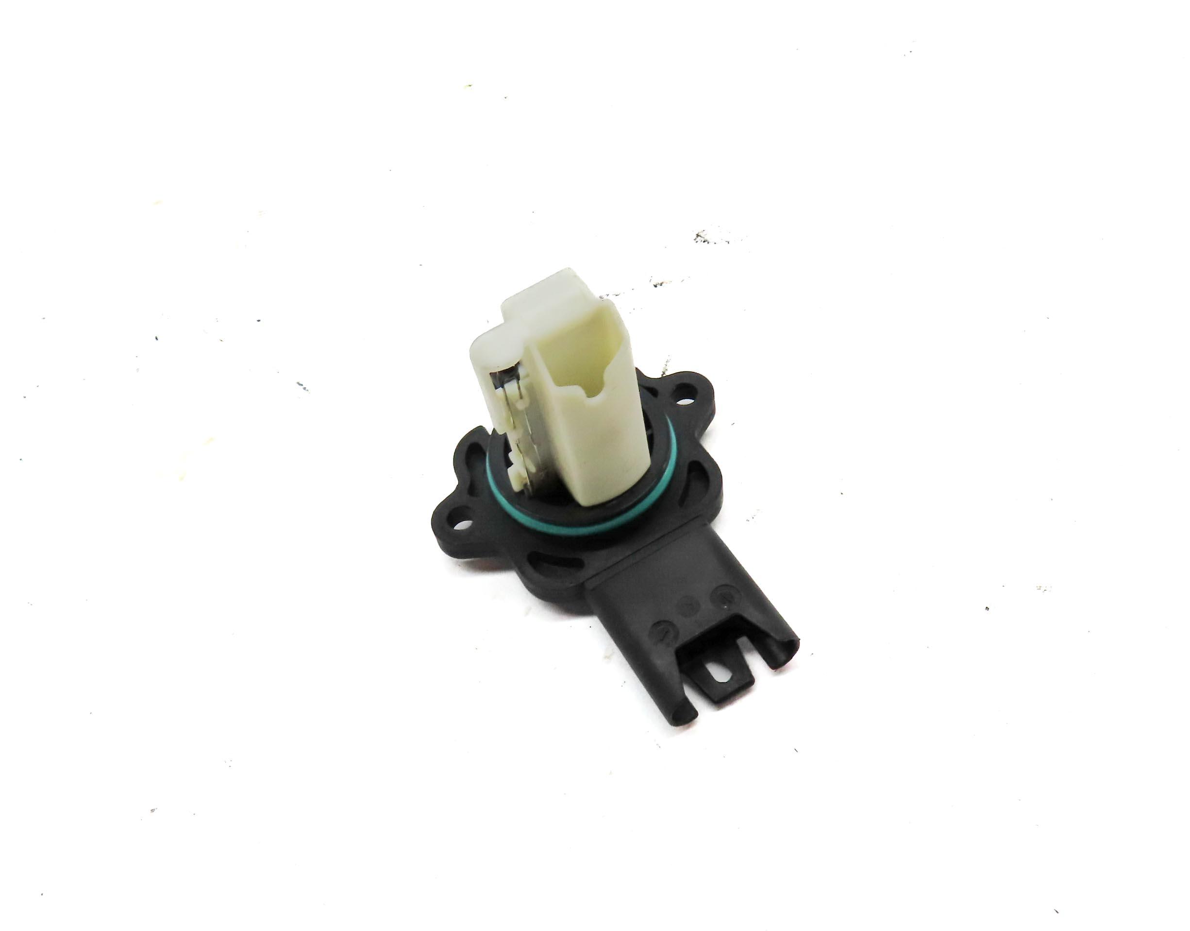 2006-2008 BMW 325i 330i 525i 530i Z4 (E60 E85 E90) 3.0L MASS AIR FLOW SENSOR MAF — exact item pictured