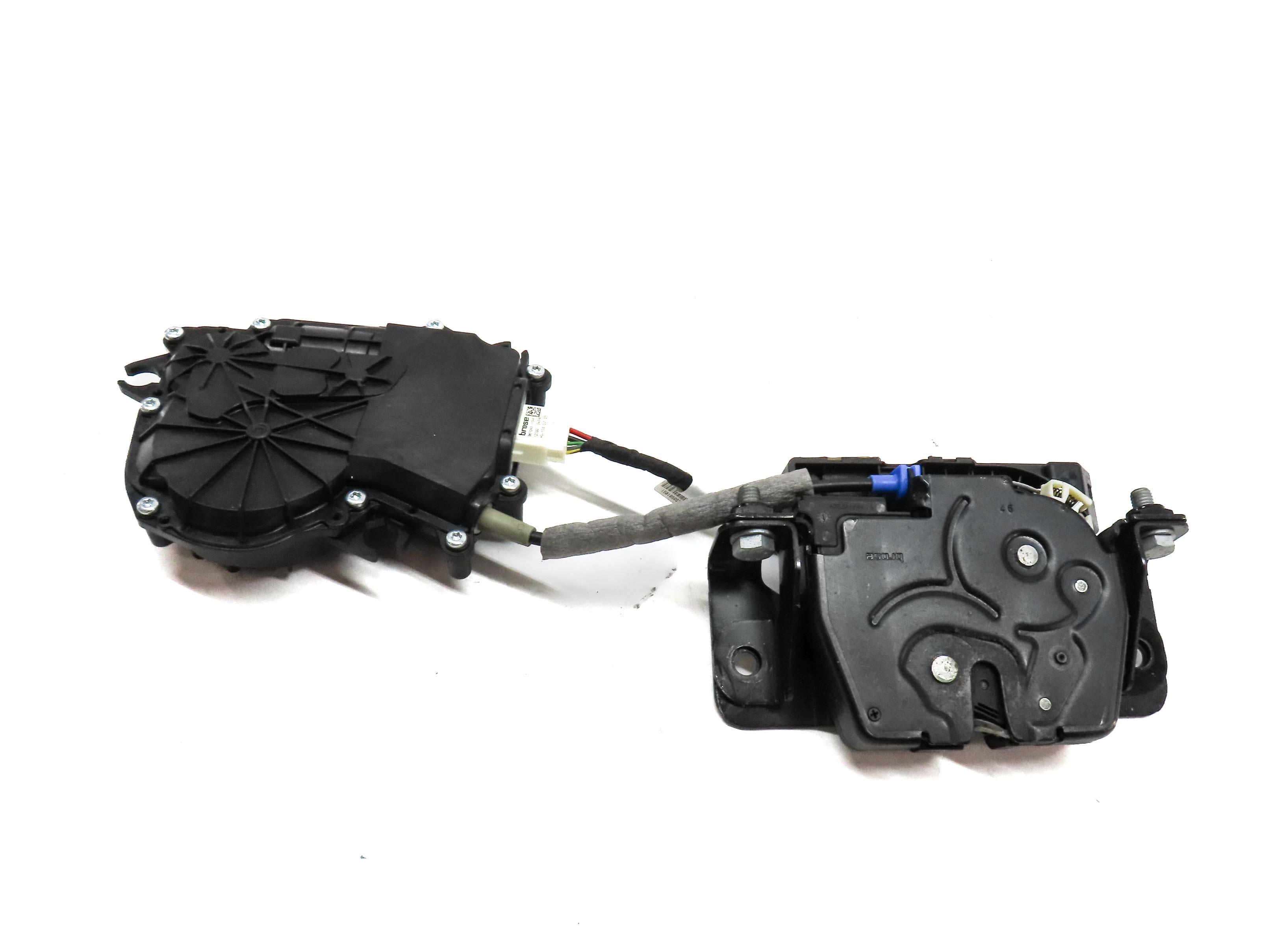 2013 BMW X3 (F25) REAR HATC TRUNK LATCH LOCK ACTUATOR w/ SOFT CLOSE MOTOR — exact item pictured