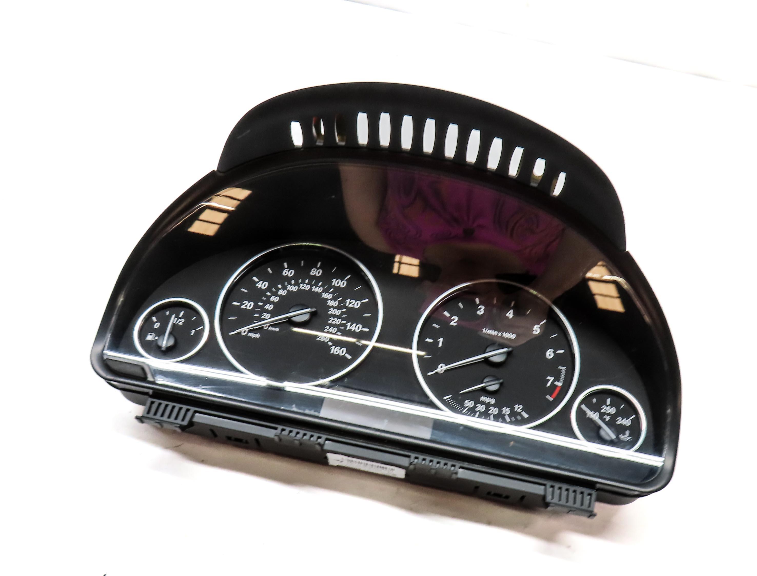 14-15 BMW X3 X4 X5 (F15 F25 F26) SPEEDOMETER (w/o NAVIGATION OR LANE DEPARTURE) — exact item pictured