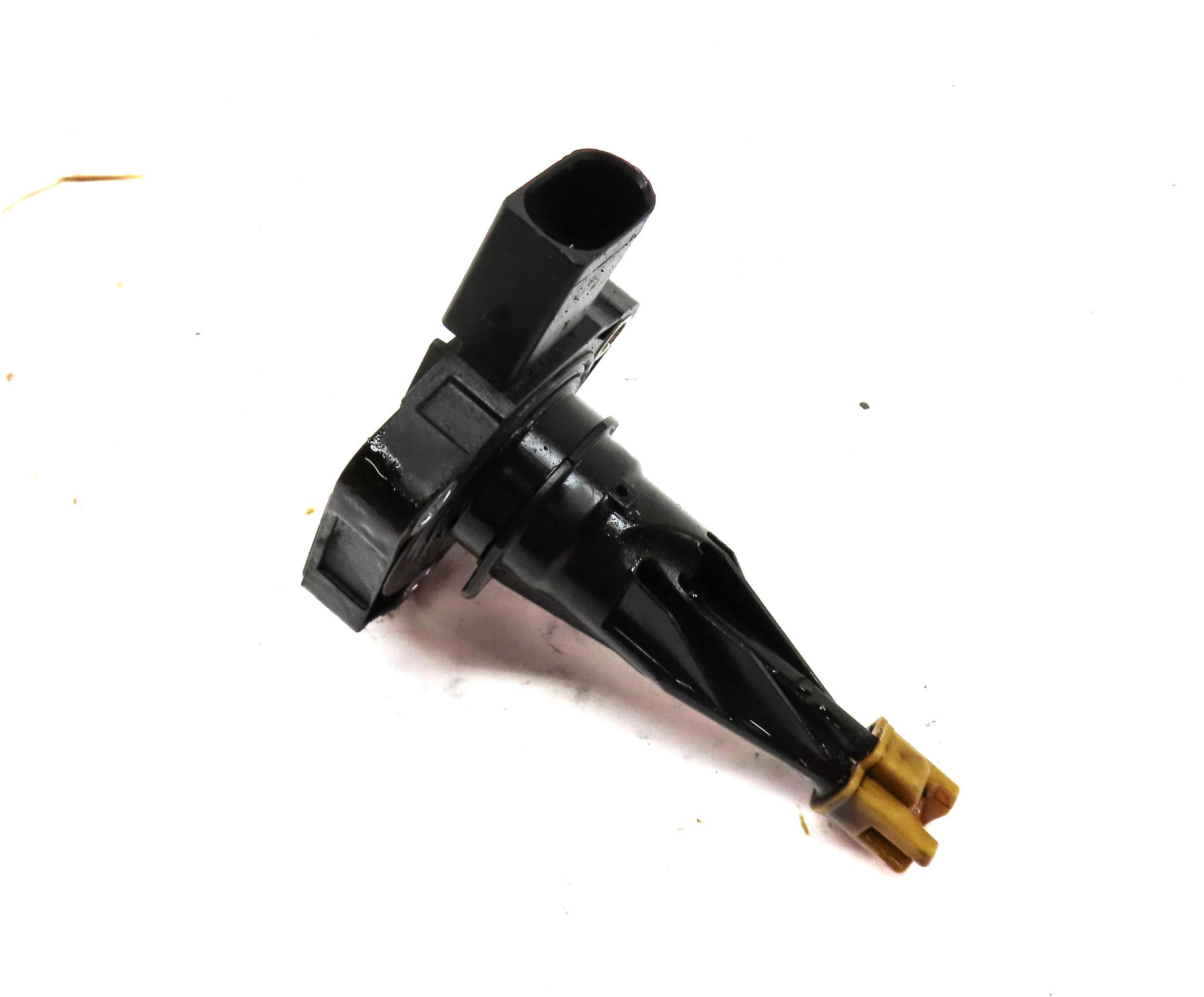 2014 BMW X3 (F25) 2.0L TURBO N20 ENGINE OIL LEVEL SENSOR 12618608779 — exact item pictured
