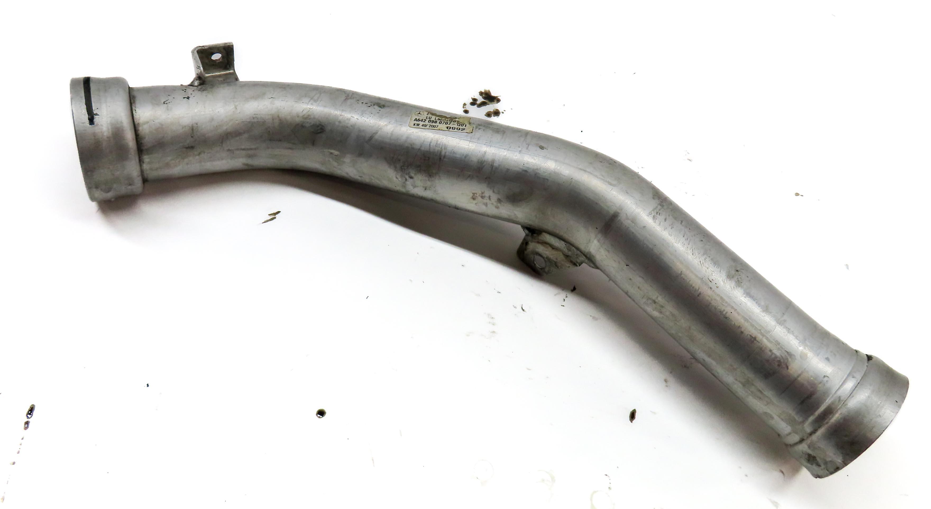 2008 MERCEDES GL320 (X164) 3.0L OM642 DIESEL ENGINE INTERCOOLER HOSE PIPE — exact item pictured