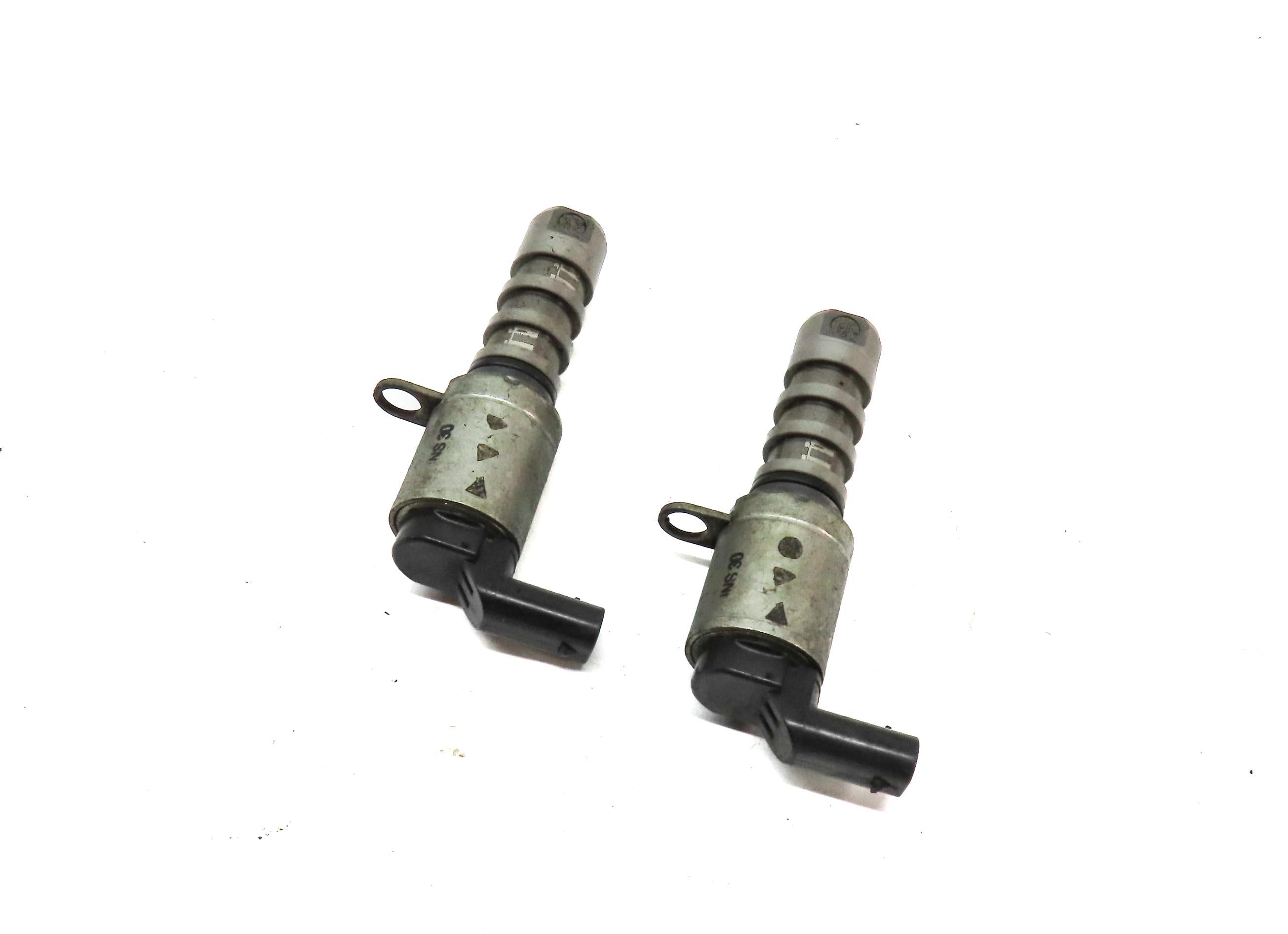 2013 AUDI A8 (D4 4H) 4.0L CEUA ENGINE VARIABLE VALVE VVT TIMING SOLENOID SET 2 — exact item pictured