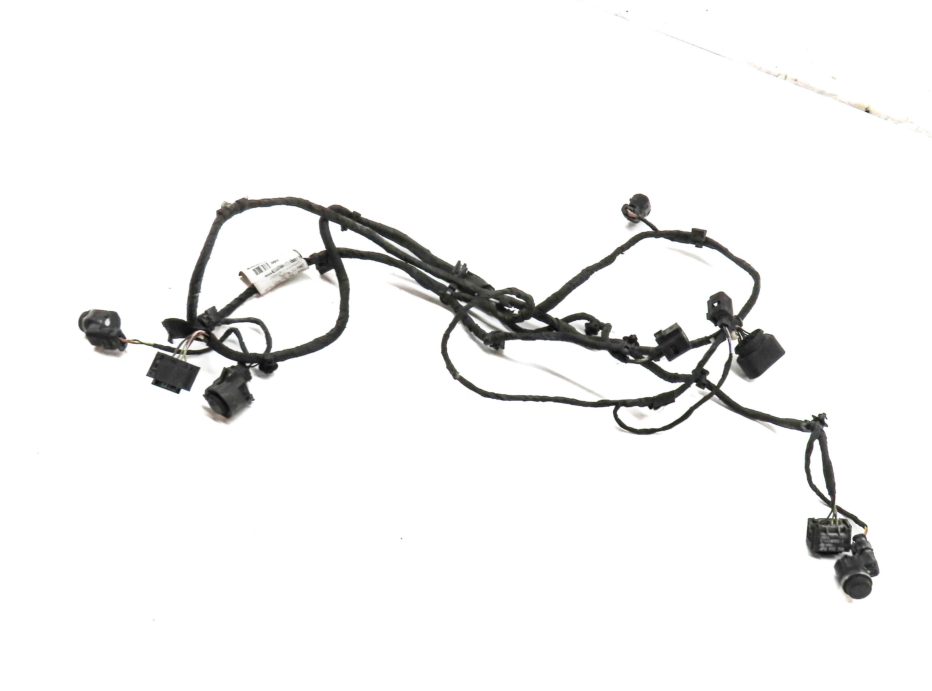 2013 AUDI A8 (D4 4H) FRONT PARK ASSIST PDC SENSOR SET4 (BLACK) w/ WIRE HARNESS — exact item pictured