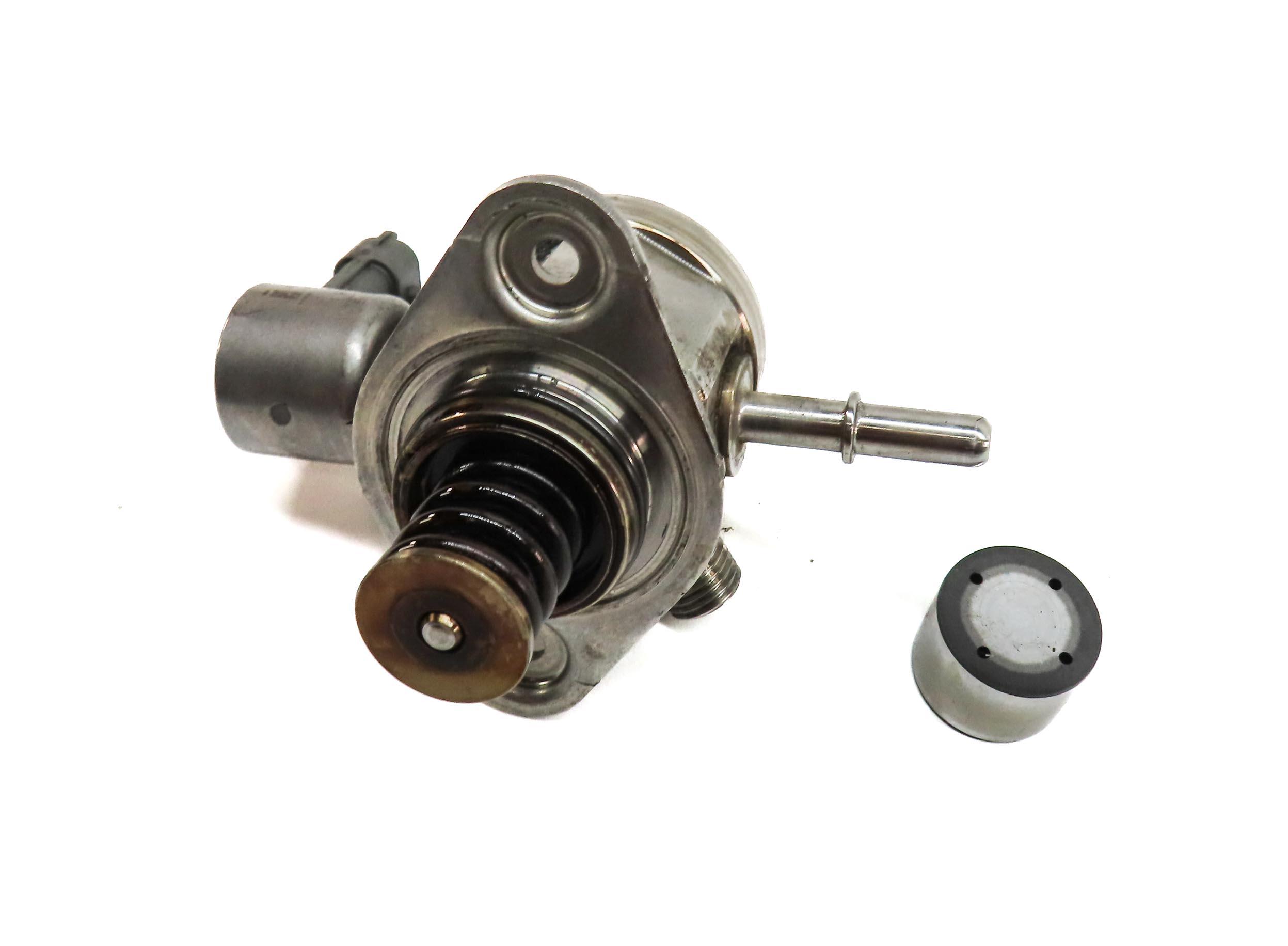 12-17 LR2 DISCOVERY SPORT RANGE ROVER EVOQUE (L538 L550) HIGH PRESSURE FUEL PUMP — exact item pictured