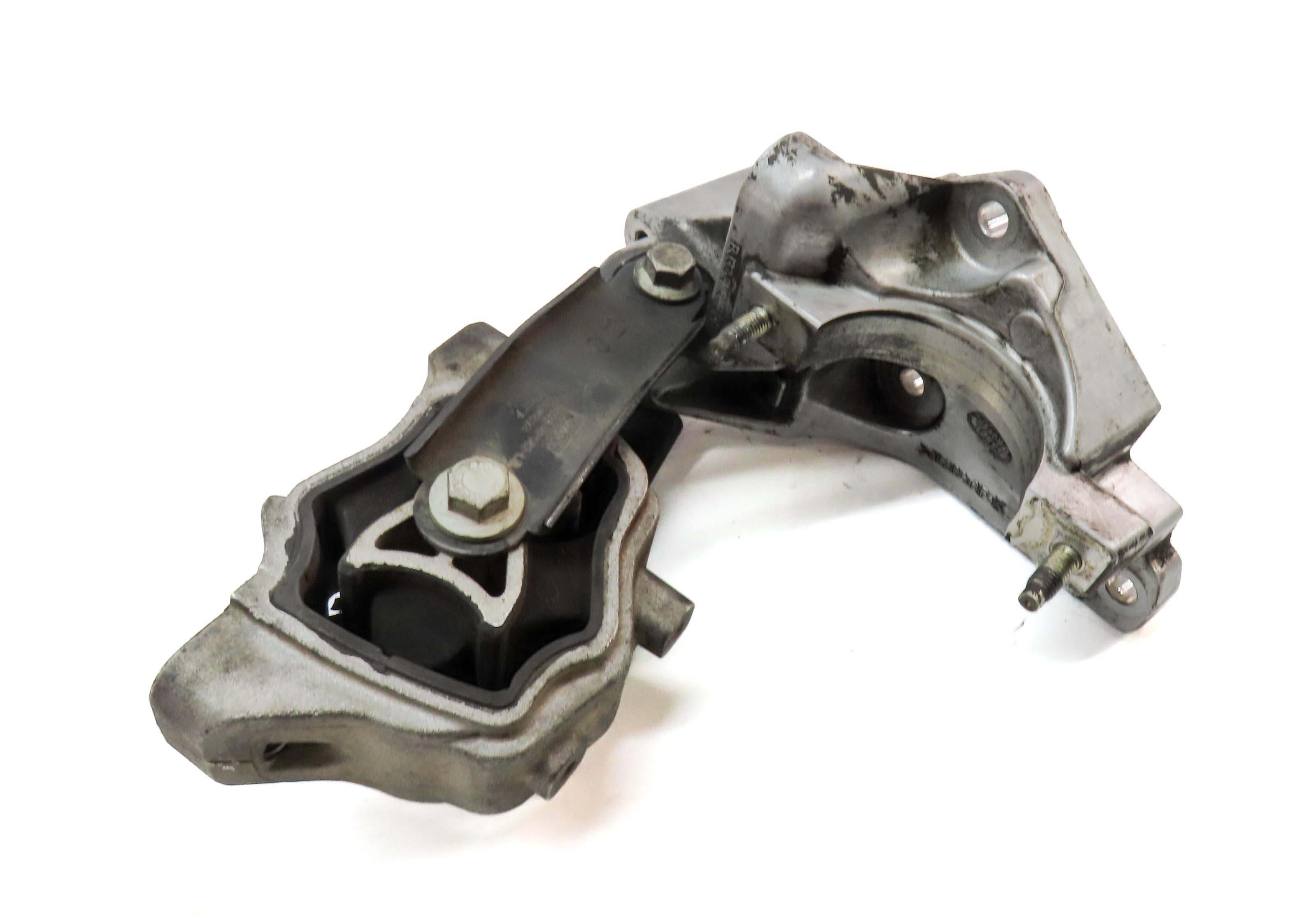 2012 RANGE ROVER EVOQUE (L538) 2.0L TURBO ENGINE RIGHT LOWER MOTOR MOUNT BRACKET — exact item pictured