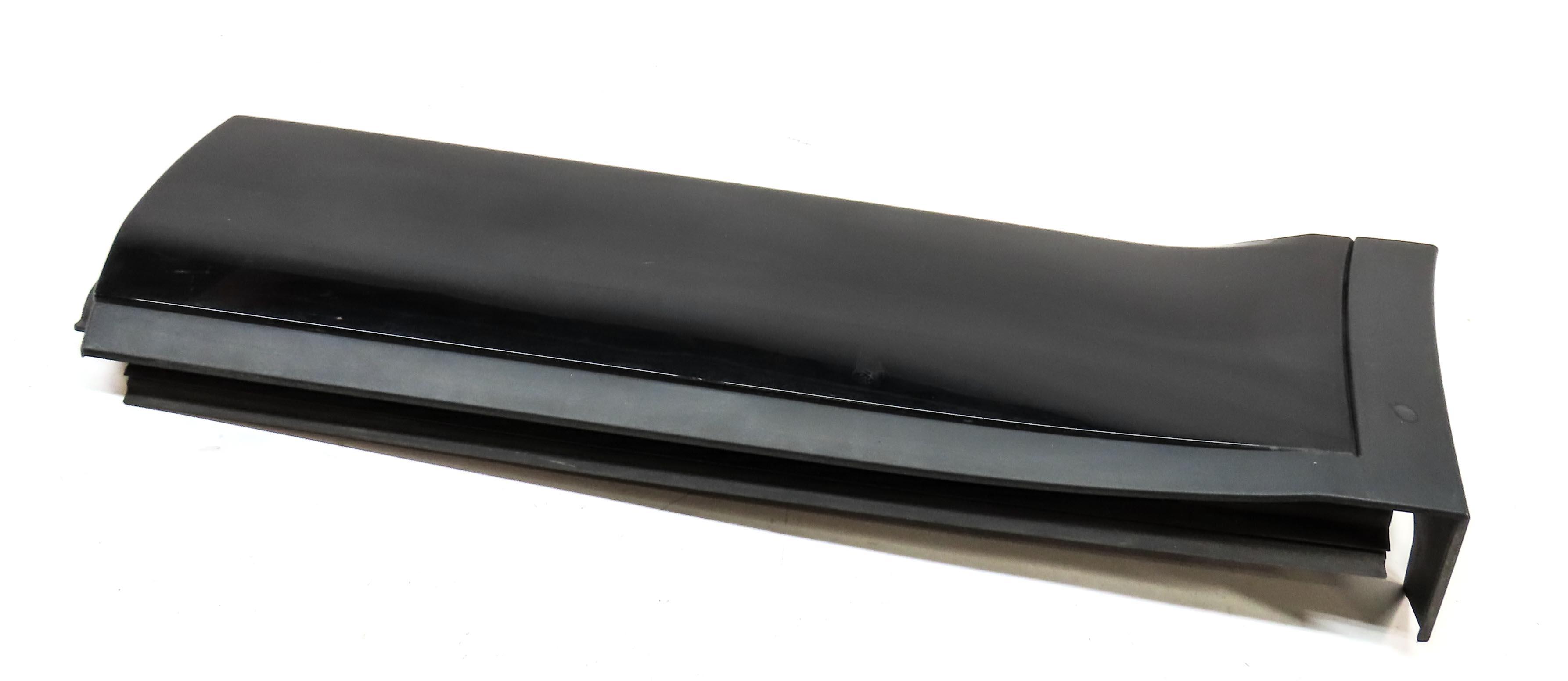2012 RANGE ROVER EVOQUE (L538) REAR LEFT DOOR MOULDING RUNNER TRIM (BLACK) — exact item pictured