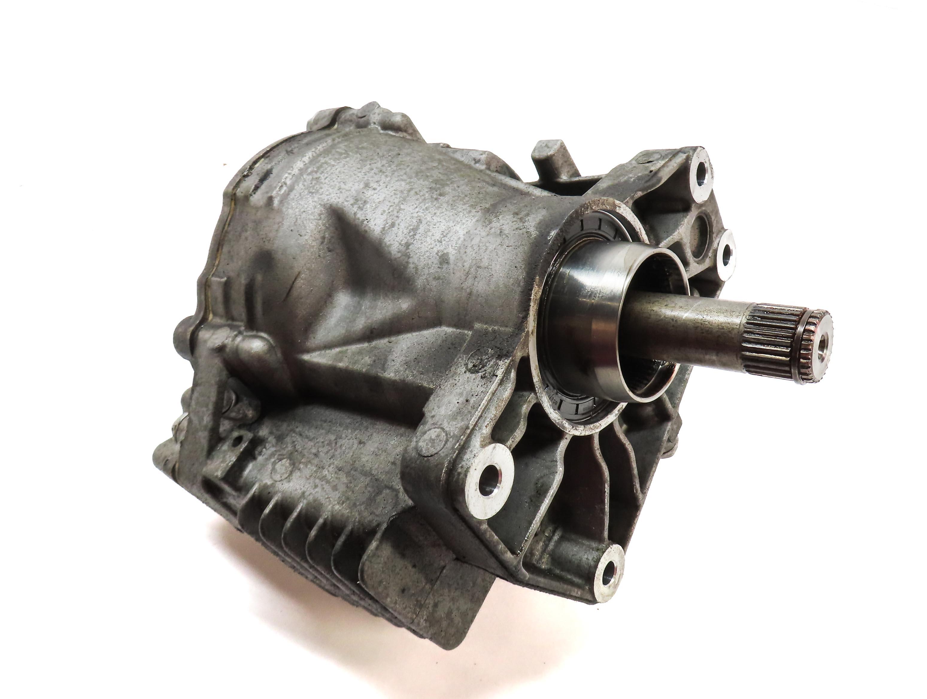 2009-2018 VW TIGUAN CC AUDI Q3 (8U) 2.0L AWD FRONT TRANSFER CASE ANGLE GEAR — exact item pictured