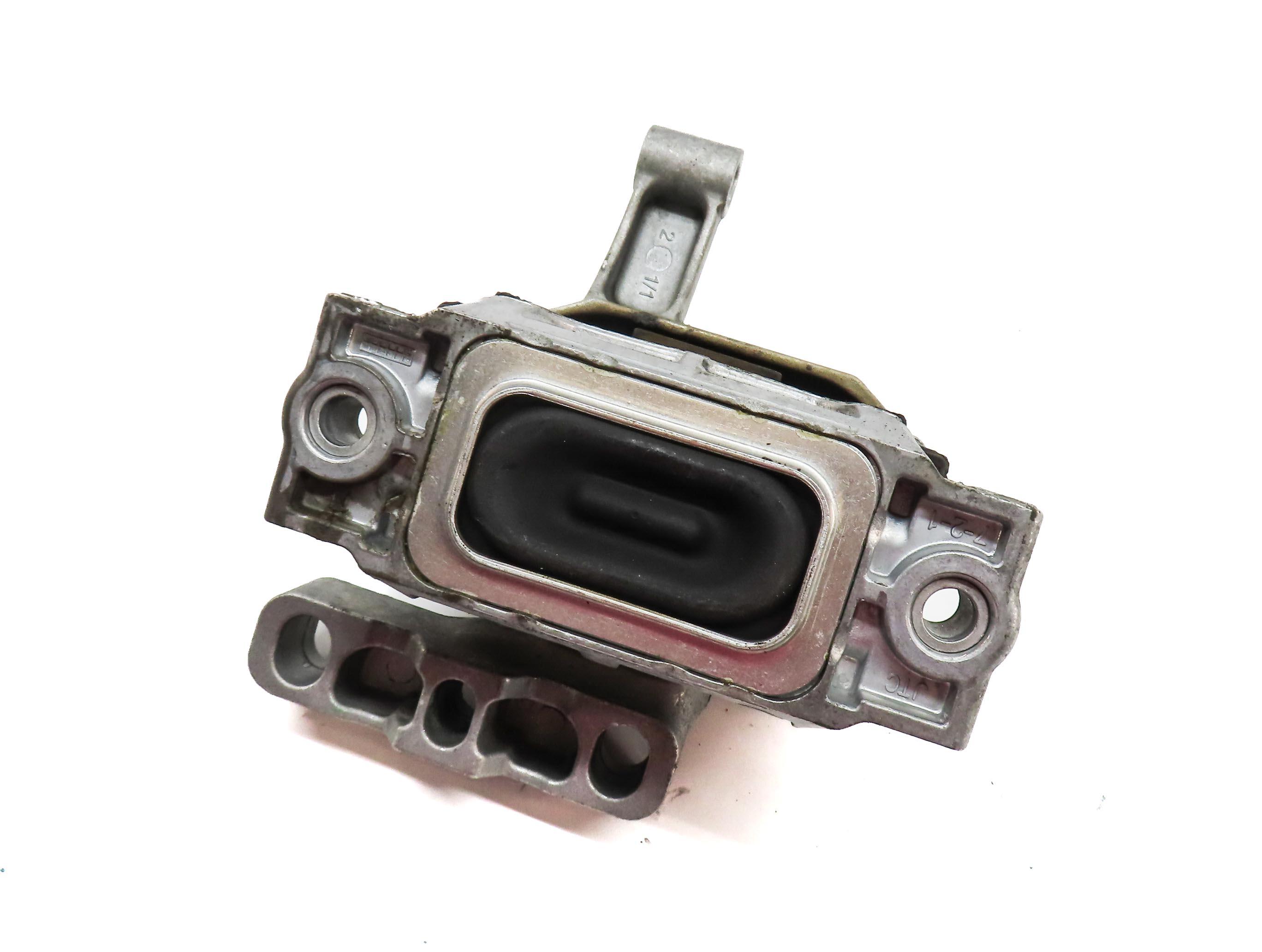2015 AUDI Q3 (8U) 2.0L TURBO CCTA RIGHT ENGINE MOTOR MOUNT 5N0199262K — exact item pictured