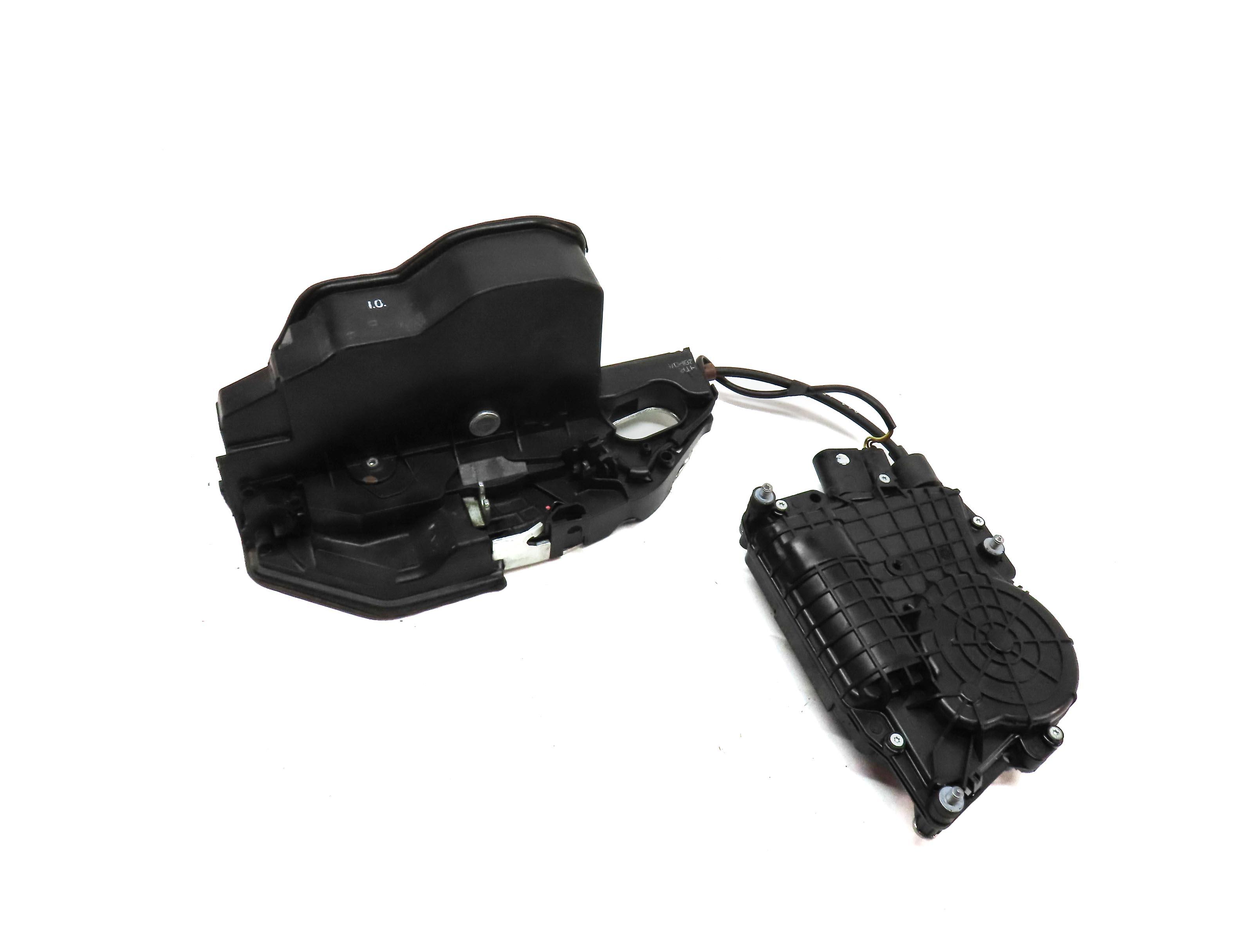 09-18 3 4 5 7 X3 X4 X6 REAR RIGHT DOOR LOCK LATCH & SOFT CLOSE ACTUATOR MOTOR — exact item pictured