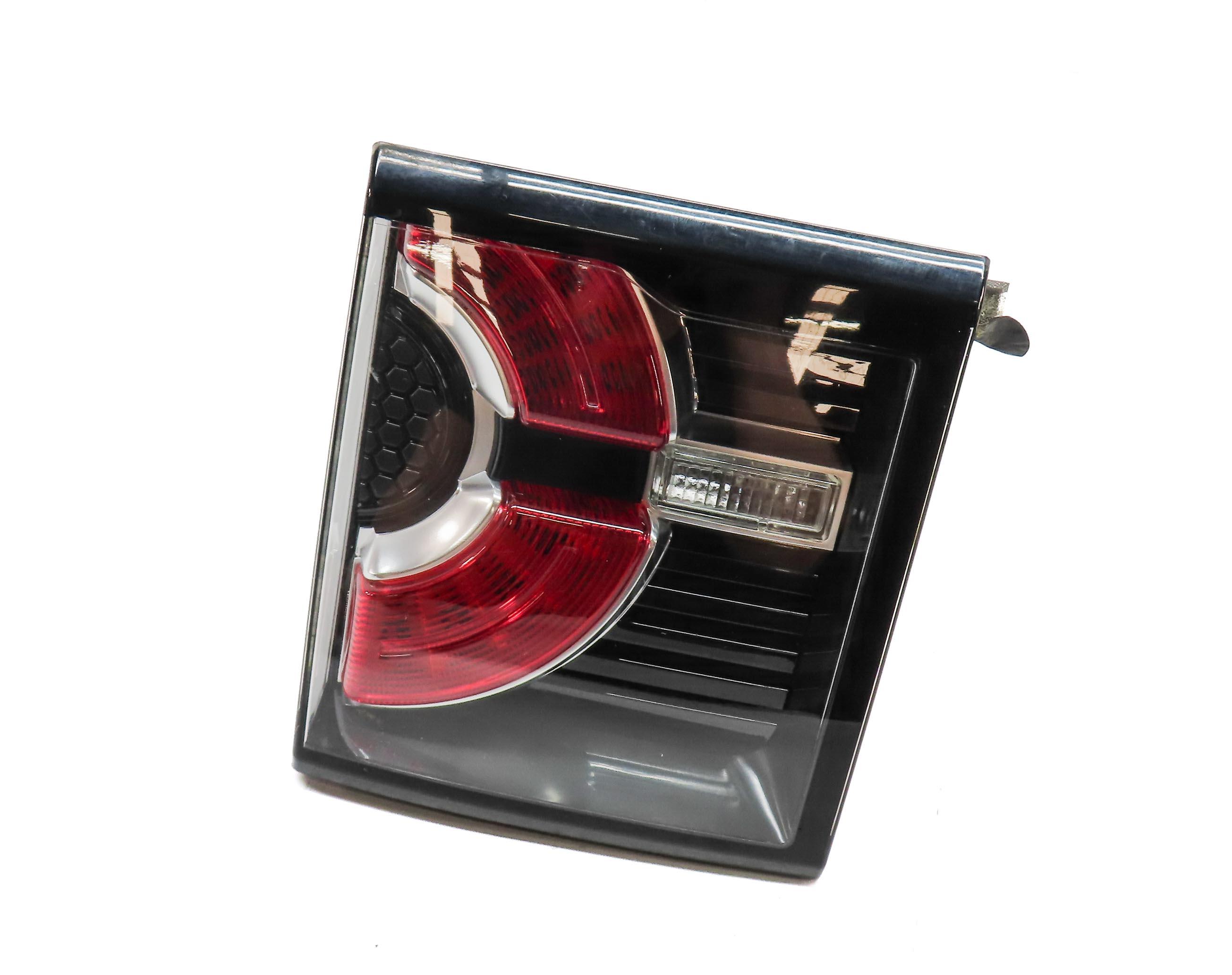 15-19 LAND ROVER DISCOVERY SPORT L550 REAR LEFT INNER TAILLIGHT TAIL LAMP (SE) — exact item pictured
