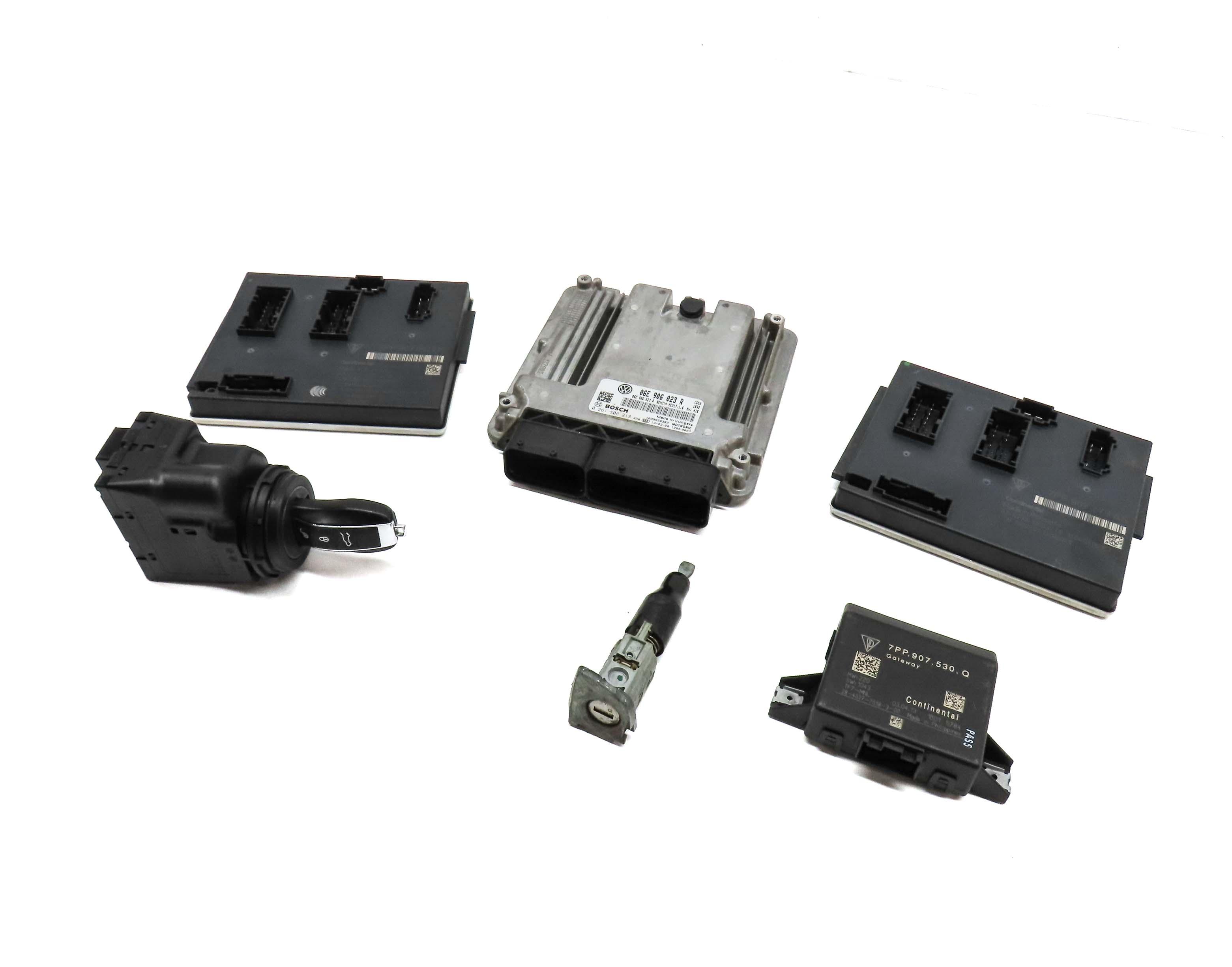 11-18 PORSCHE CAYENNE HYBRID (958) 3.0L M06 ECM BCM IMMOBILIZER MODULE KEY SET — exact item pictured