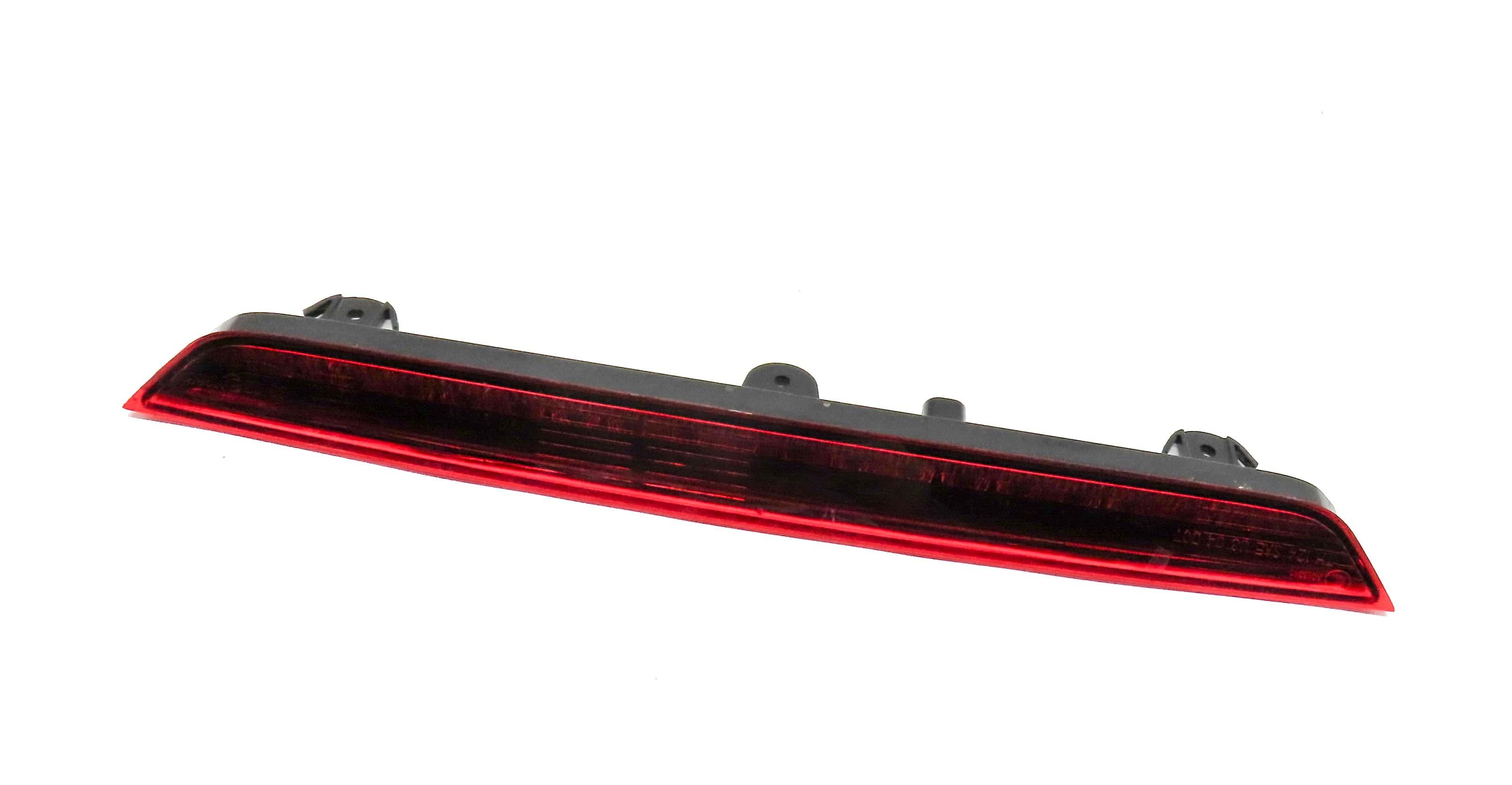 2013 PORSCHE CAYENNE HYBRID (958) REAR CENTER 3RD THIRD BRAKE LIGHT 4L0945097 — exact item pictured