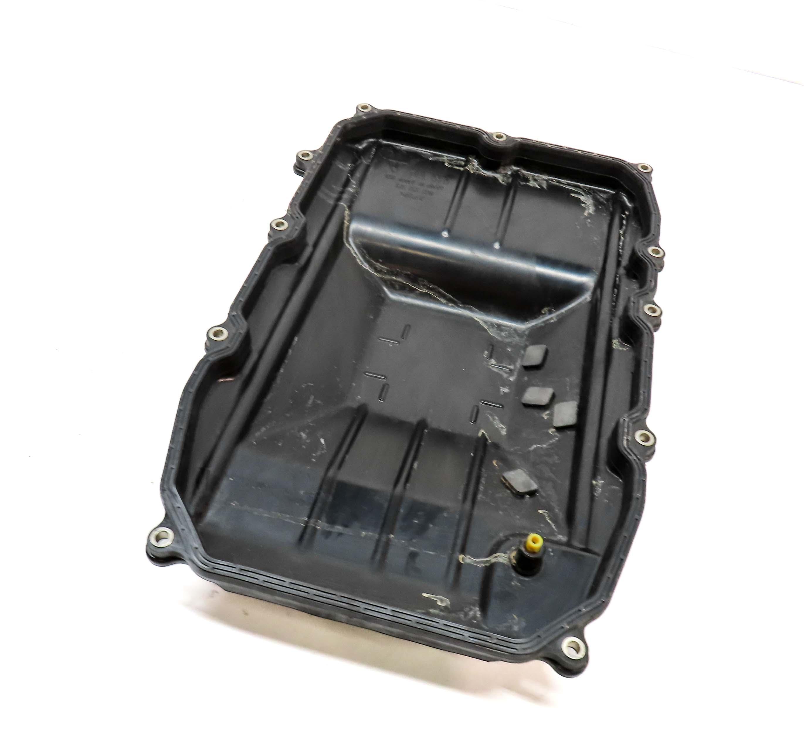 11-18 PORSCHE CAYENNE PANAMERA (958 970 G1) 3.0L HYBRID TRANSMISSION OIL PAN — exact item pictured