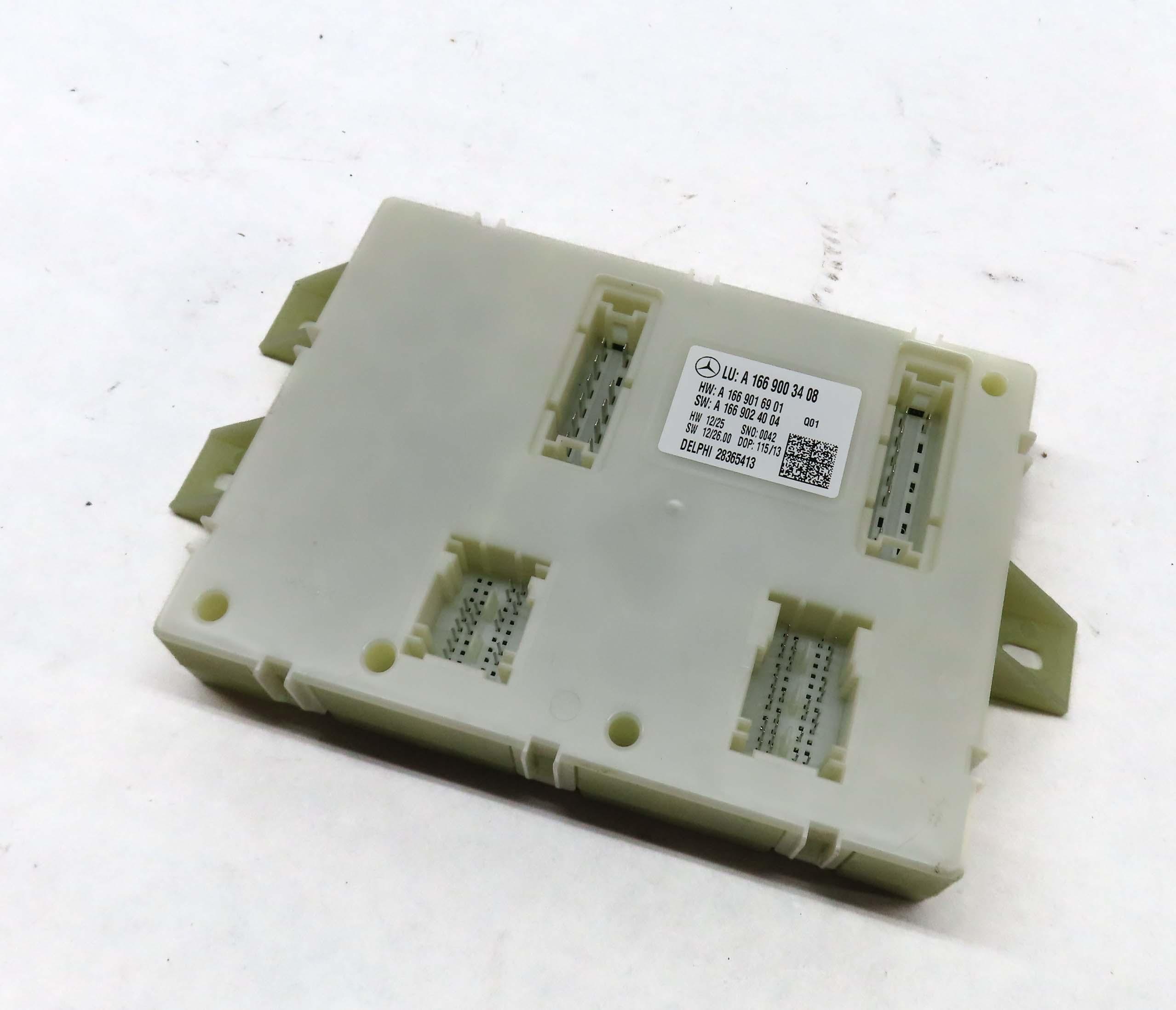 2013-2014 MERCEDES GL-CLASS (X166) REAR SIGNAL ACQUISITION CONTROL MODULE SAM — exact item pictured