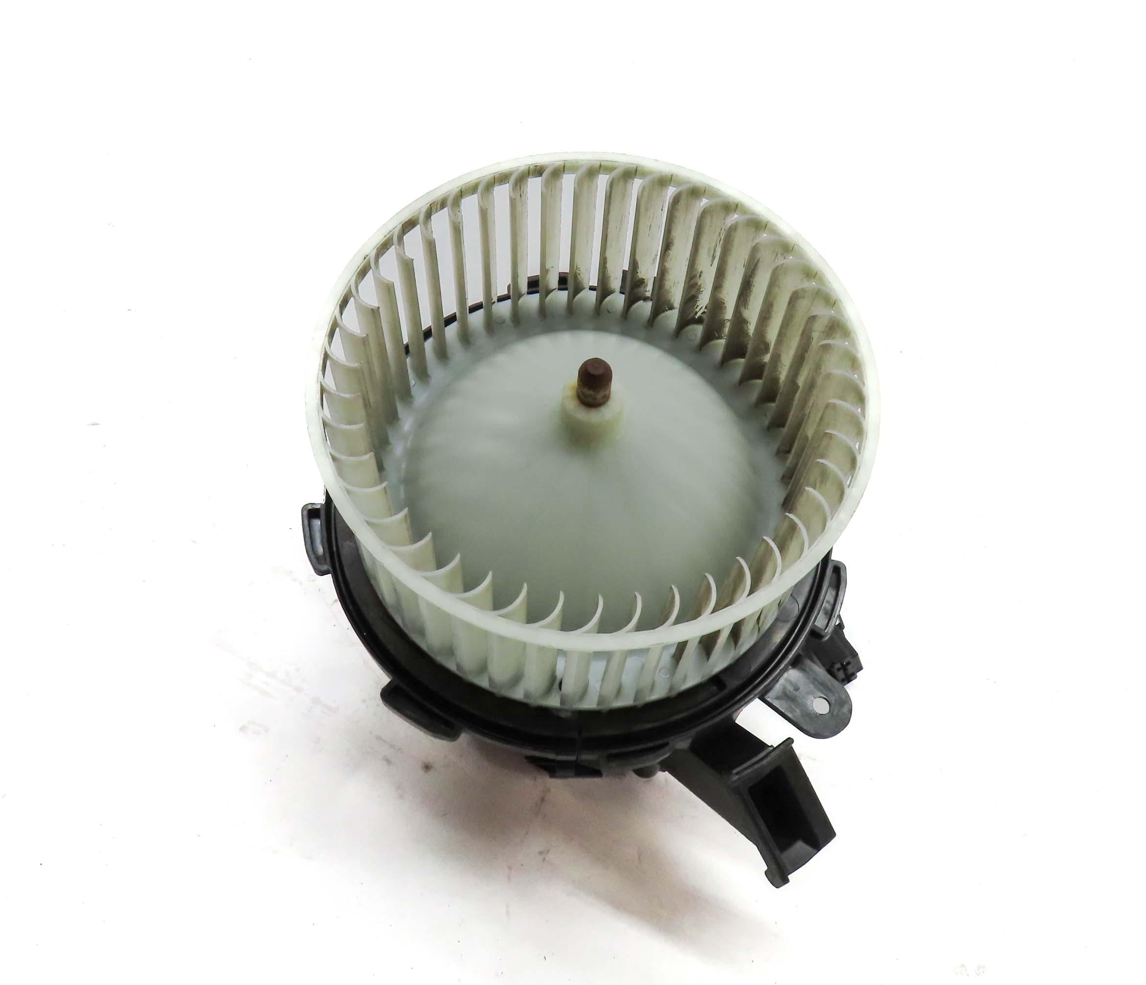 2013-2017 AUDI A4 S4 A5 S5 Q5 (B8 8K 8T 8R) FRONT HEATER A/C BLOWER FAN MOTOR — exact item pictured