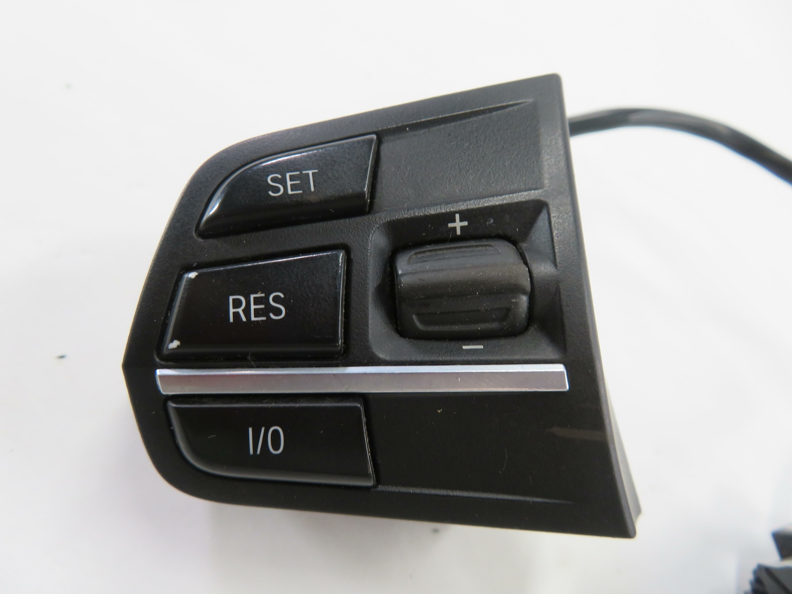 2011 BMW 740i (F01) STEERING SWITCH BUTTON SET — exact item pictured