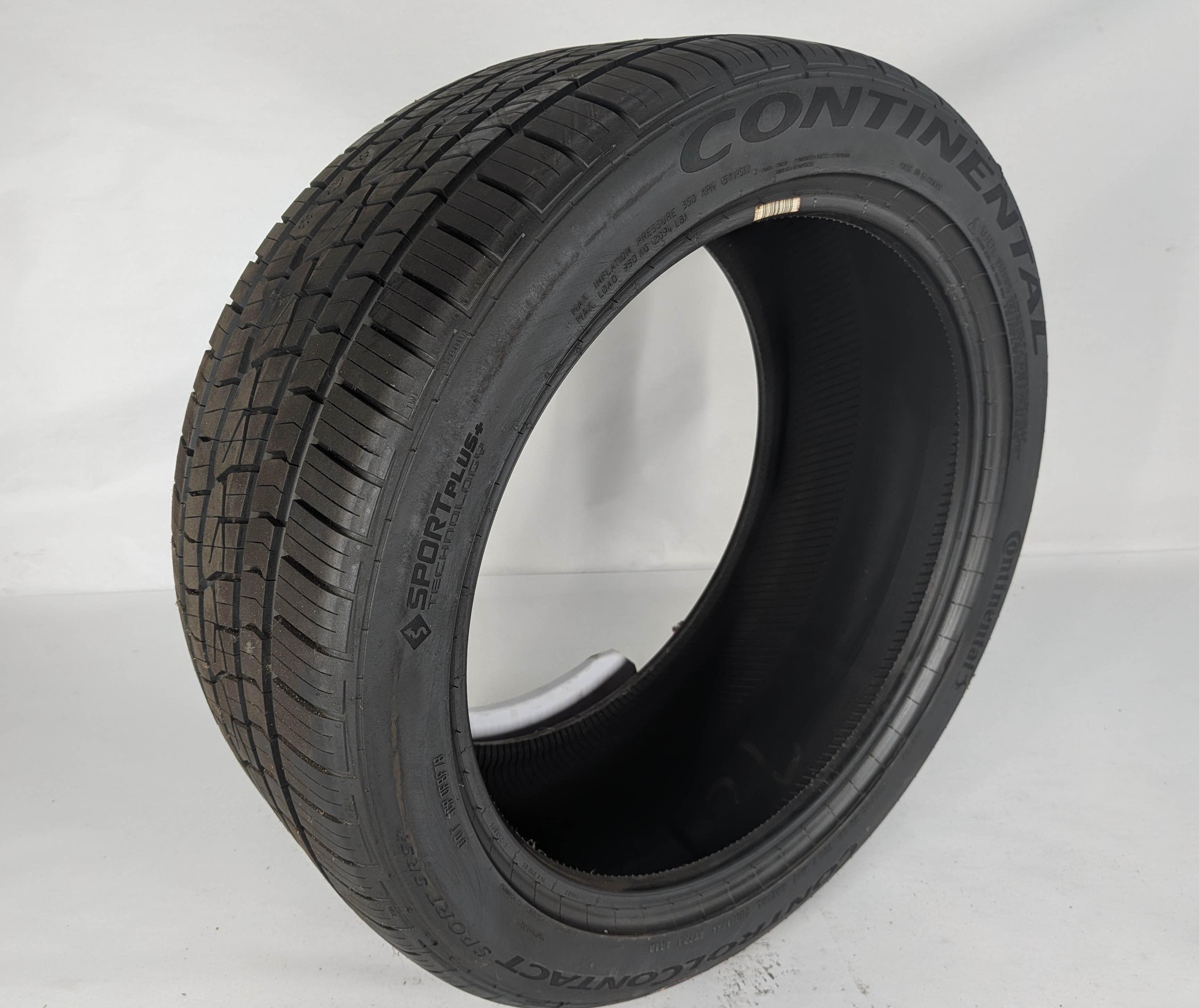 CONTINENTAL CONTROLCONTACT SPORT SRS+ 275/40ZR20 106Y 8/32 DOT 3622 TIRE — exact item pictured