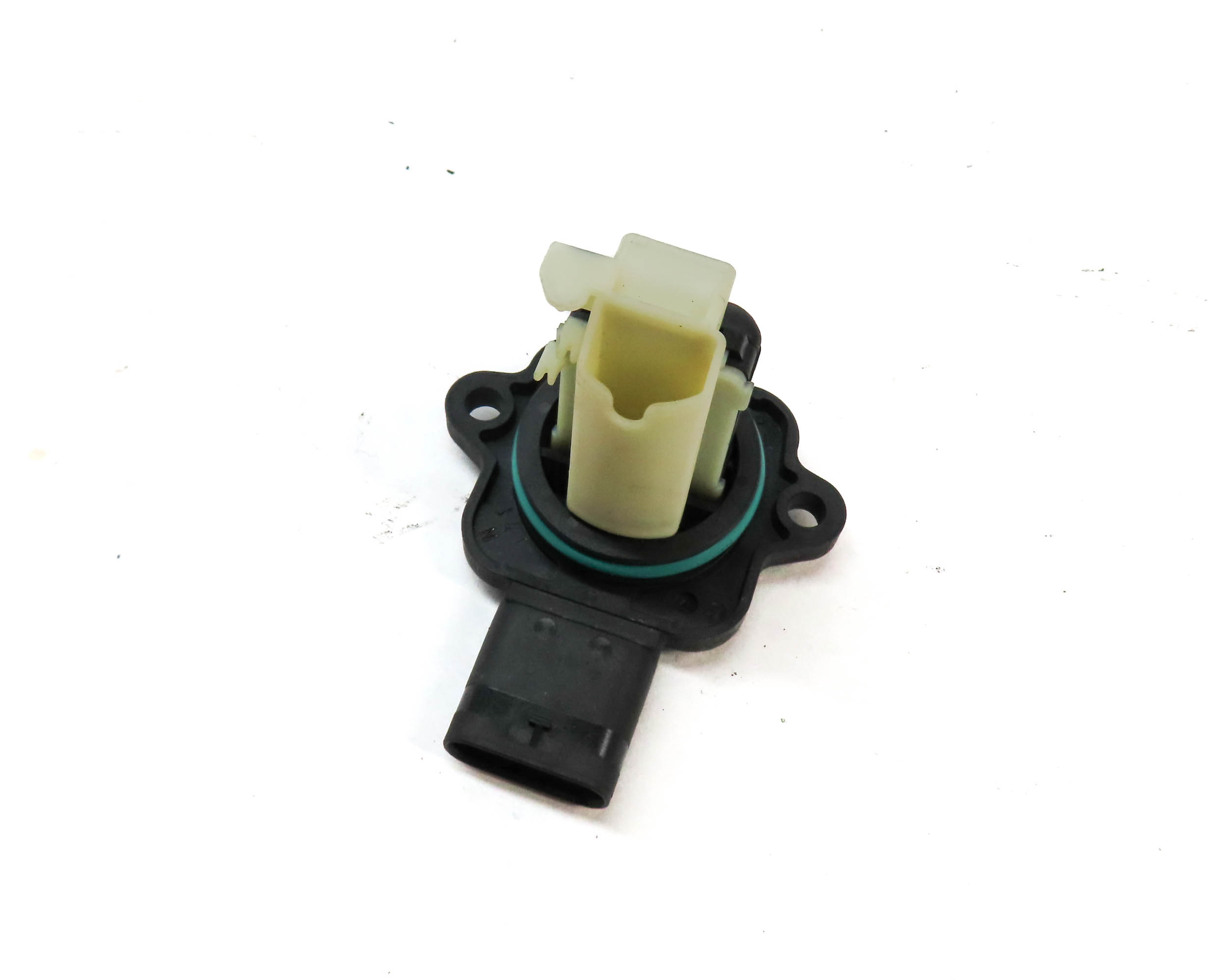 10-18 BMW 335i 535i X5 X6 (E83 E87 E90 F10 F15) 3.0L ENGINE MASS AIR FLOW SENSOR — exact item pictured