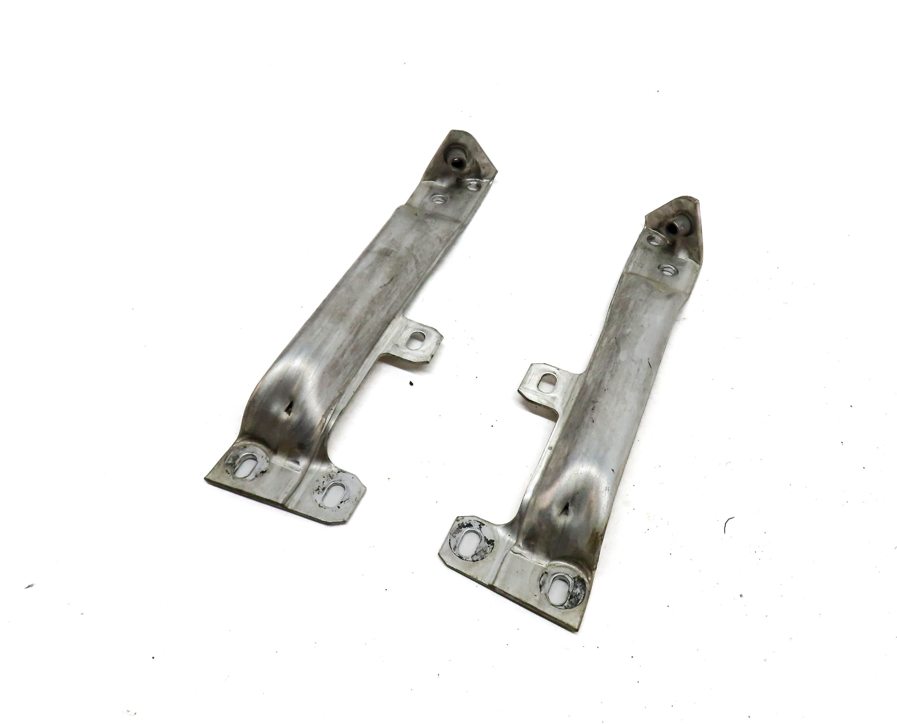 2011 BMW 535Xi (F10) FRONT LEFT RIGHT BUMPER SUPPORT MOUNT BRACKET SET/2 — exact item pictured