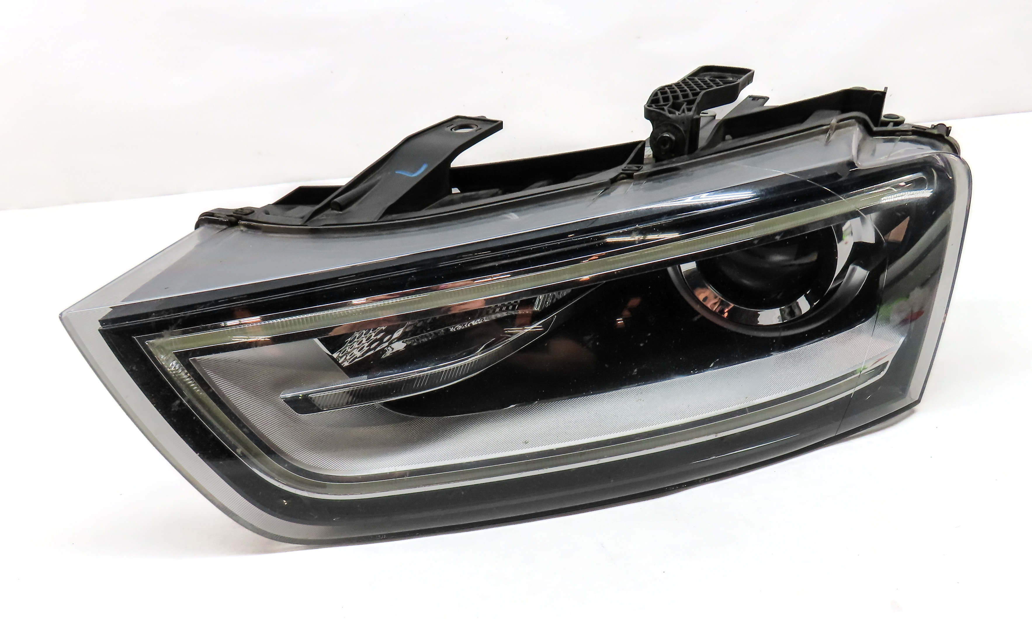 2015 AUDI Q3 (8U) FRONT LEFT DRIVER XENON HID HEADLIGHT LIGHT LAMP (NON AFS) — exact item pictured