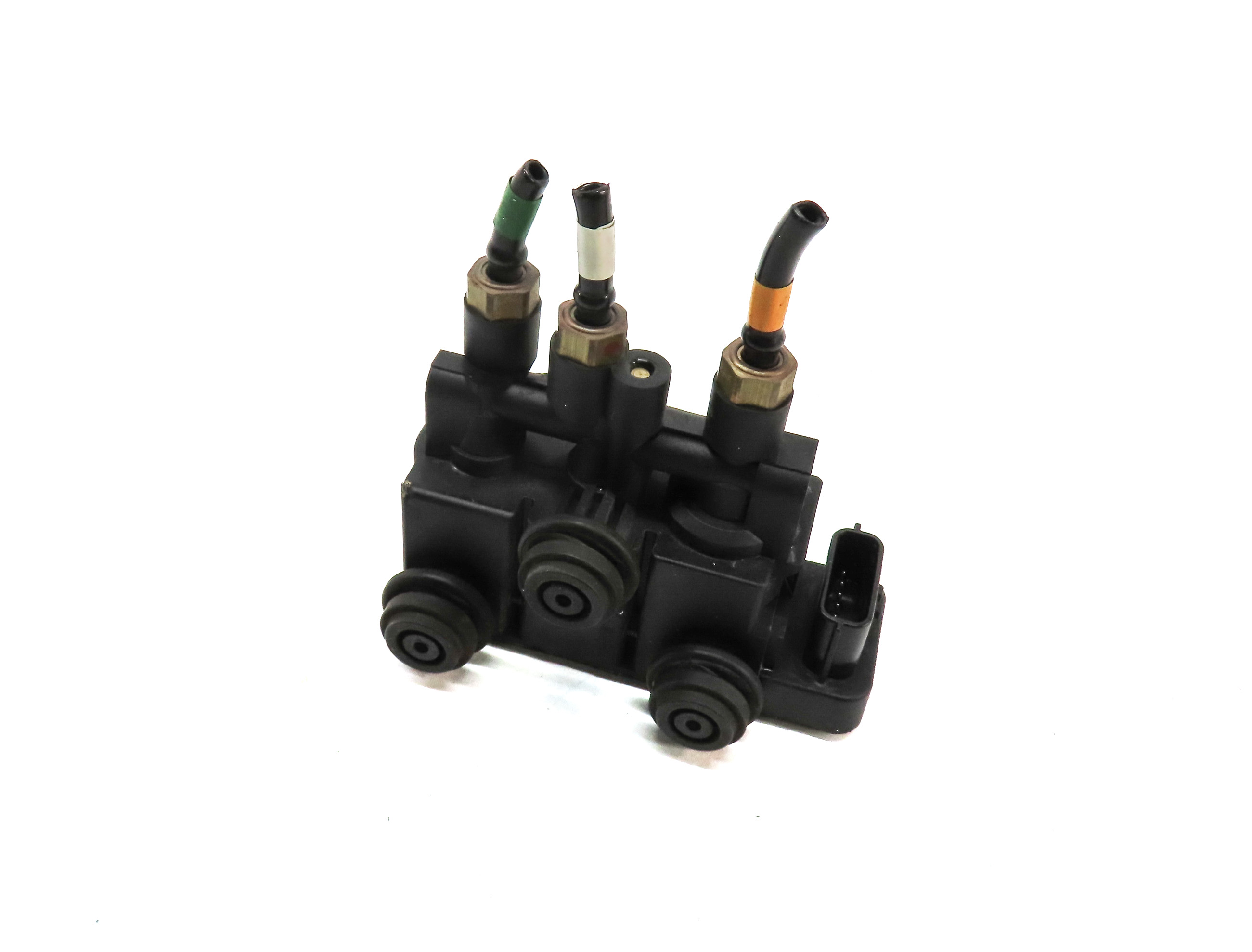 2016 LAND RANGE ROVER SPORT (L494) AIR SUSPENSION CONTROL SOLENOID VALVE BLOCK — exact item pictured