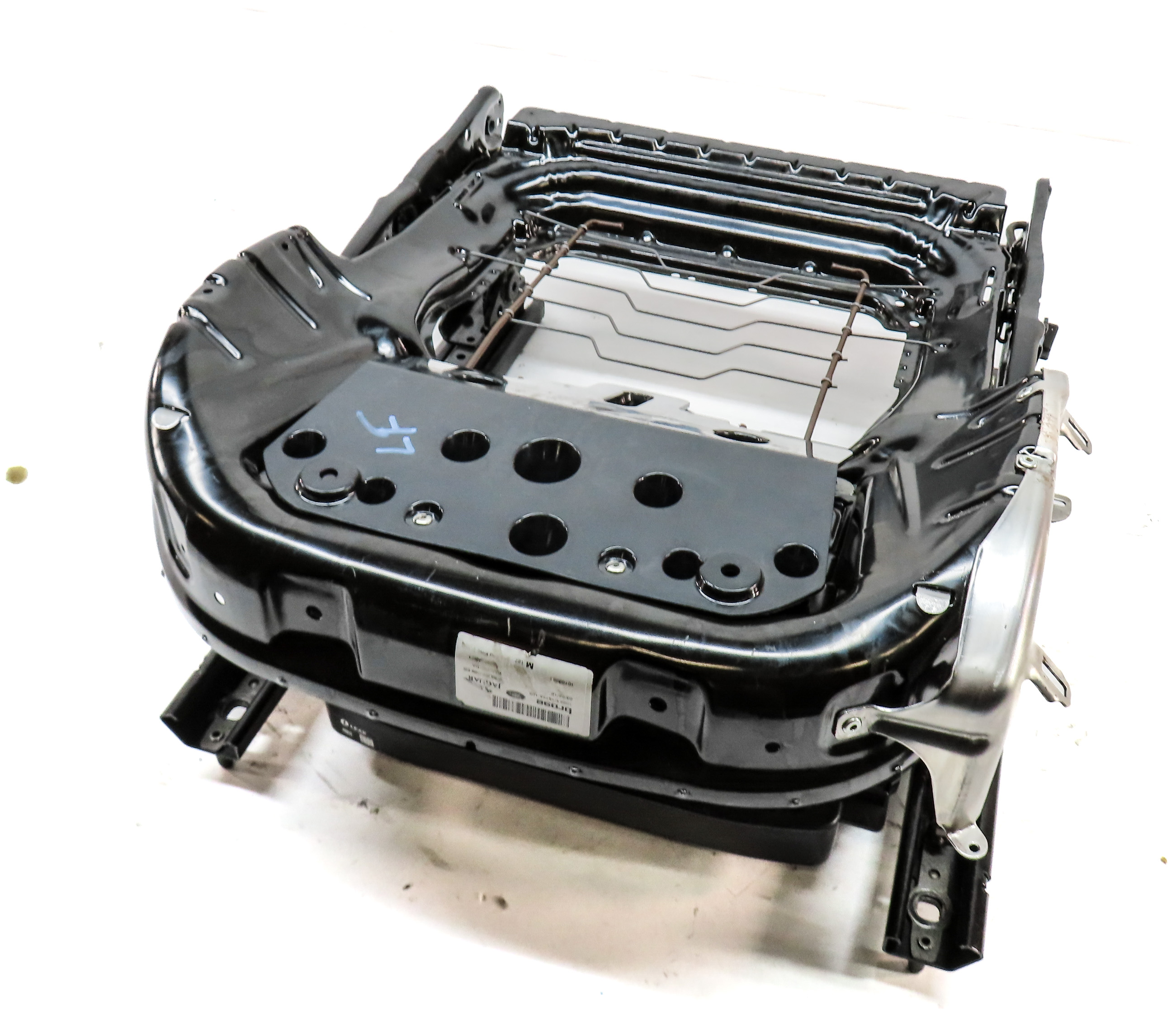 14-20 RANGE ROVER SPORT (L494) FRONT LEFT DRIVER SEAT TRACK w/ MOTORS (16 WAY) — exact item pictured