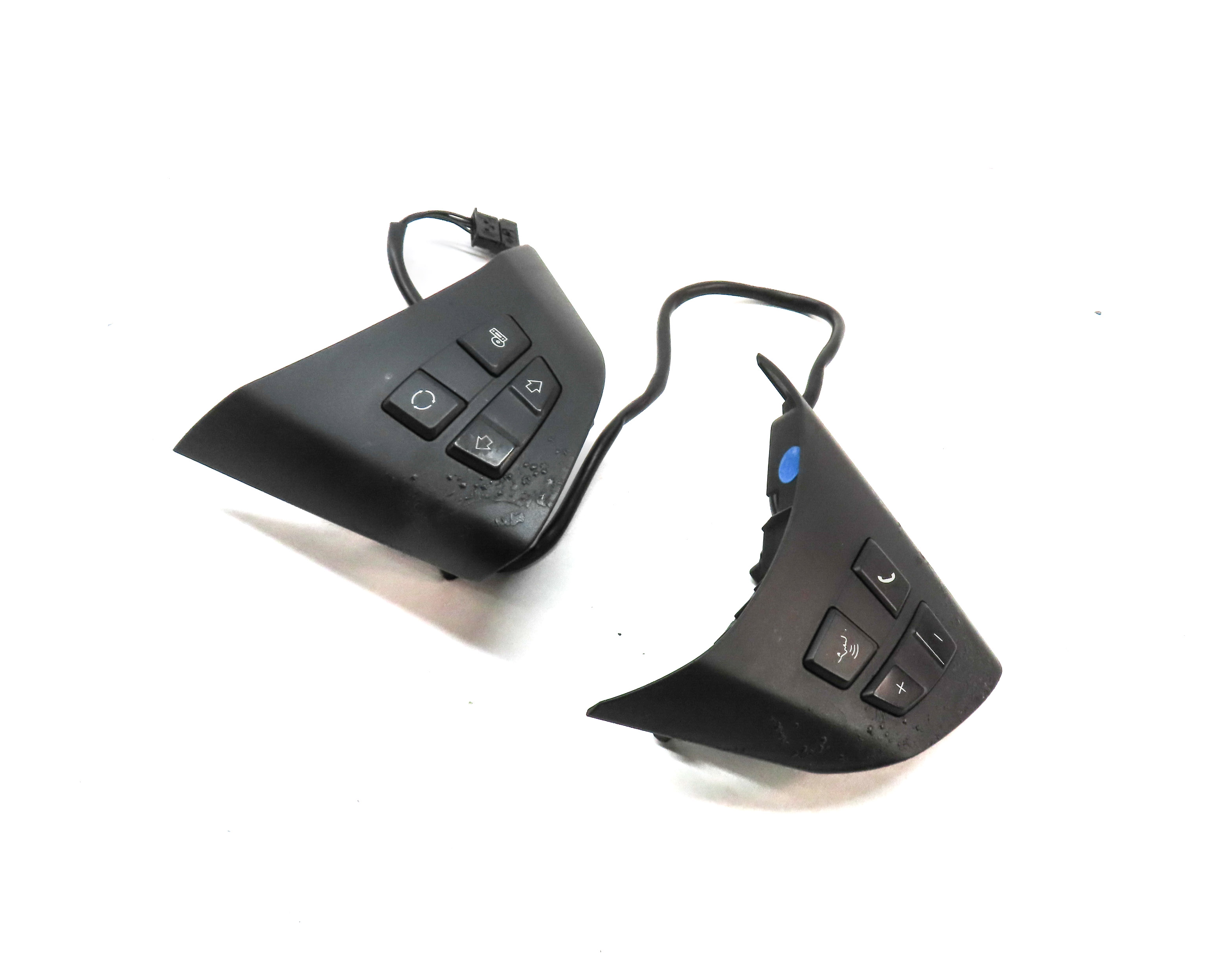 11 BMW X5 (E70) LEFT DRIVER STEERING WHEEL SELECT PHONE SOUND BUTTON SWITCH SET — exact item pictured
