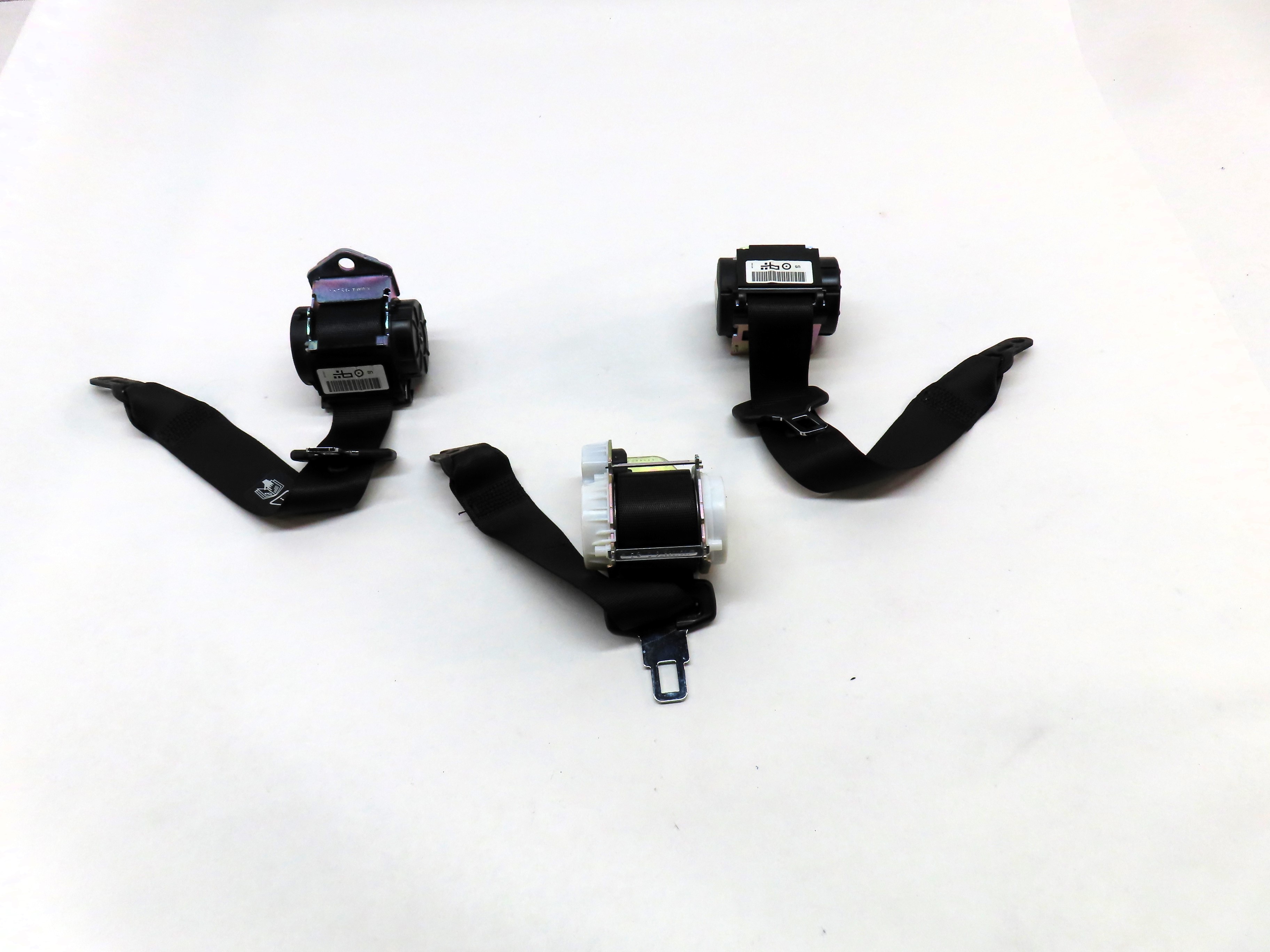 2013 BMW X1 (E84) REAR LEFT/CENTER/RIGHT SEAT SEATBELT RETRACTOR SET/3 (BLACK) — exact item pictured