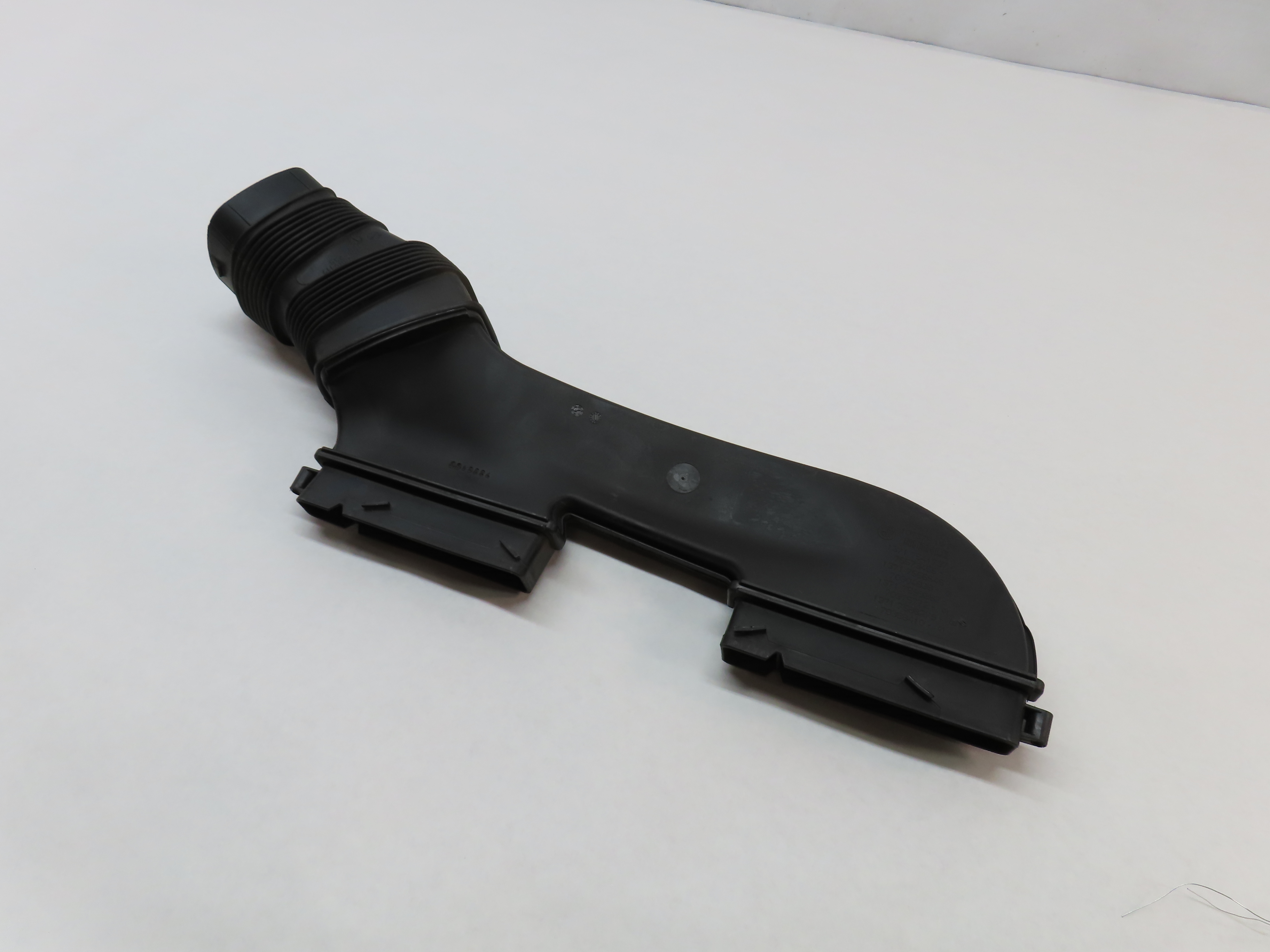 2013 BMW X1 (E84) 2.0L TURBO (N20) ENGINE AIR INTAKE PIPE HOSE — exact item pictured