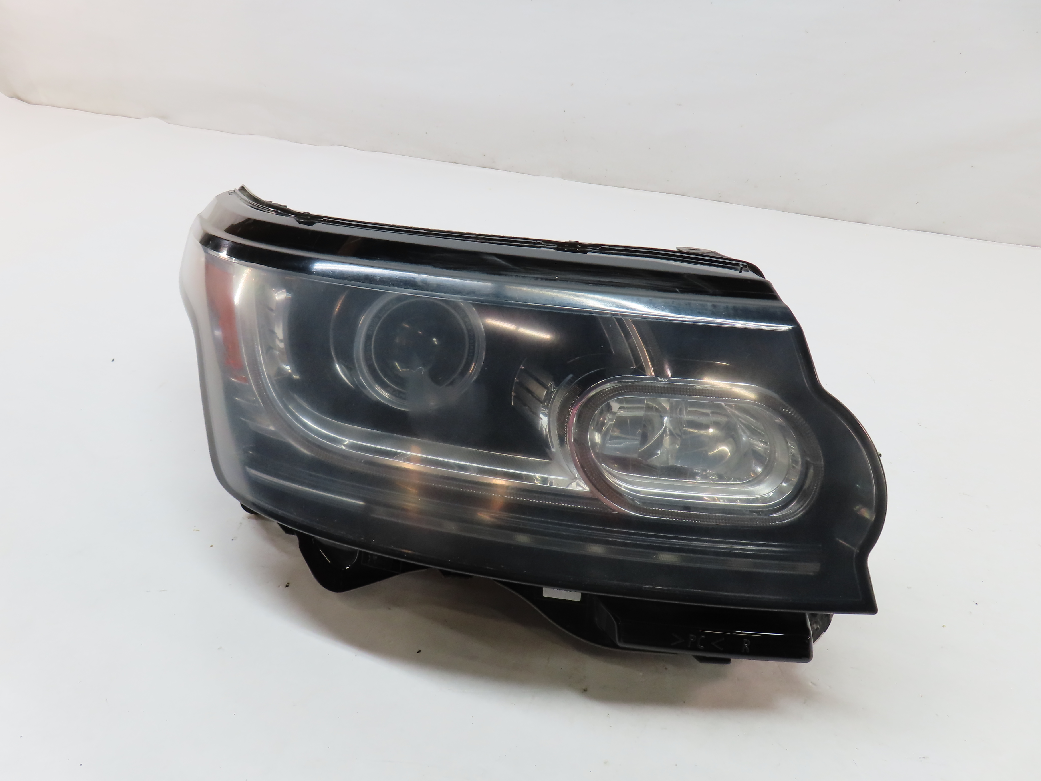 13-17 RANGE ROVER (L405) RIGHT PASSENGER XENON HID ADAPTIVE HEADLIGHT LIGHT LAMP — exact item pictured