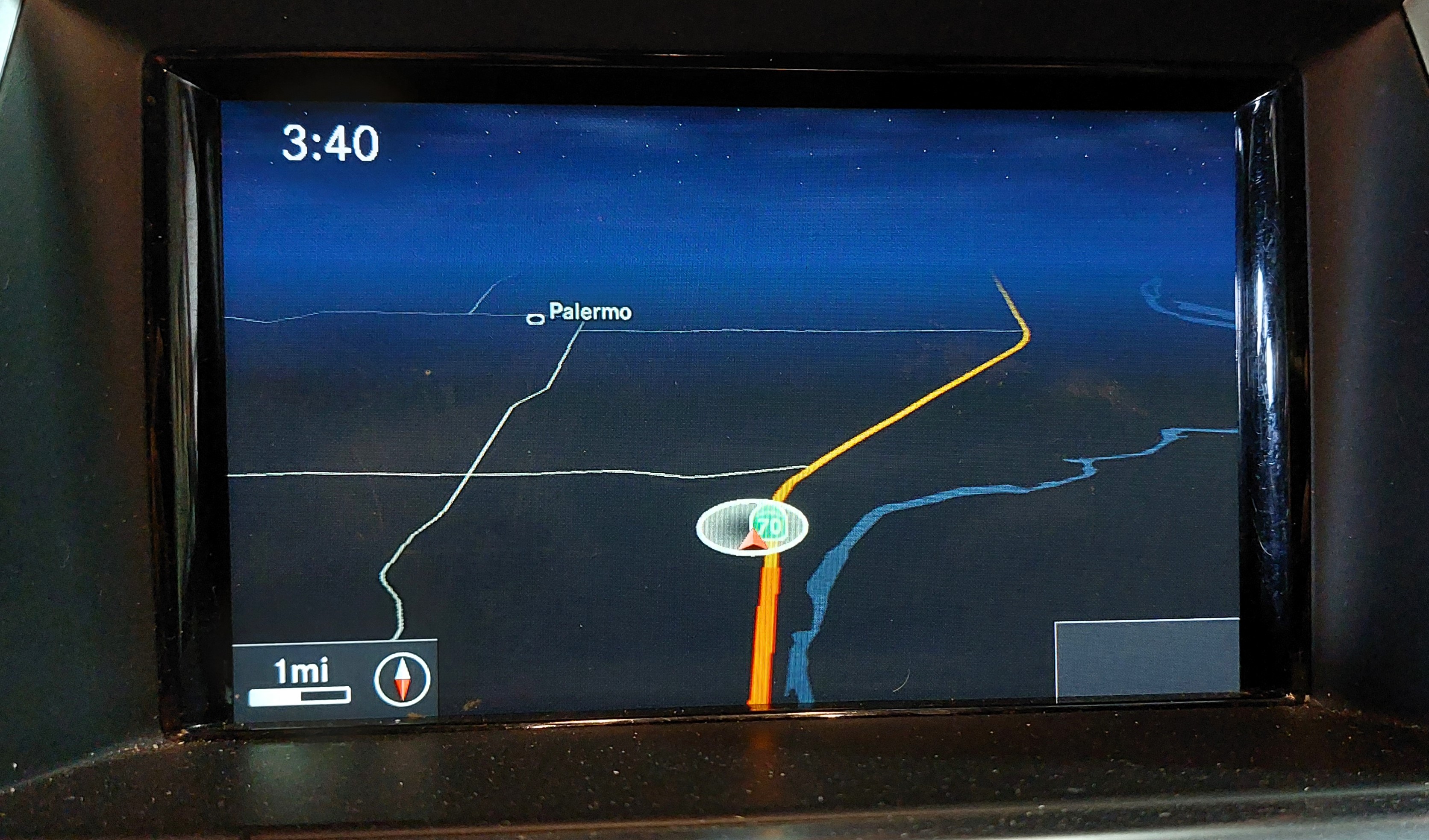 12-16 MB C250 C300 C350 GL350 GL450 GL550 ML350 ML550 SLK20 SLK350 - GPS SCREEN — exact item pictured