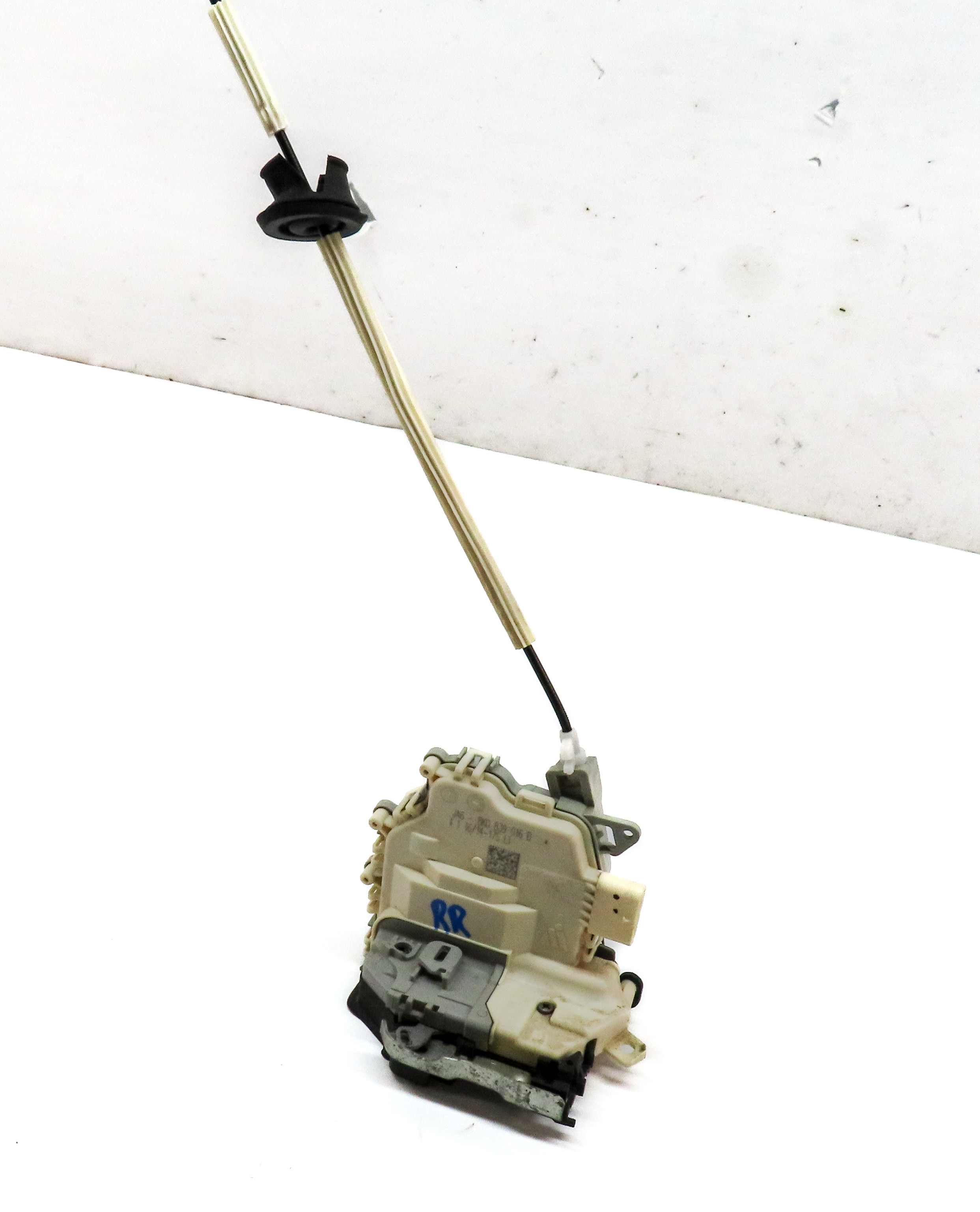 10-18 AUDI A3 A4 A8 Q3 Q5 S3 S4 SQ5 S8 REAR RIGHT DOOR LOCK LATCH ACTUATOR — exact item pictured