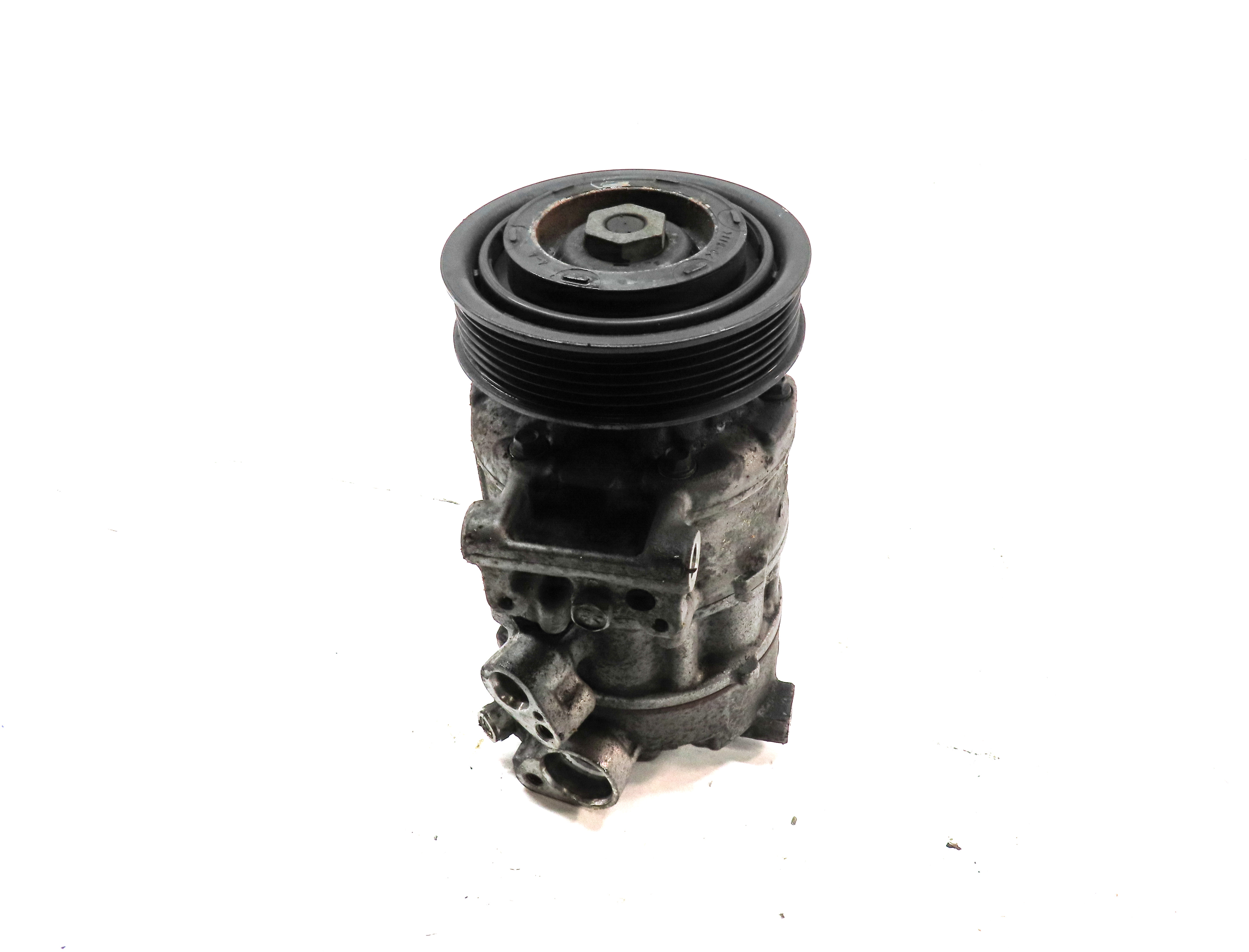 2013-2014 AUDI A4 A5 Q5 ALLROAD (B8 8K 8R 8T) 2.0L TURBO ENGINE A/C COMPRESSOR — exact item pictured