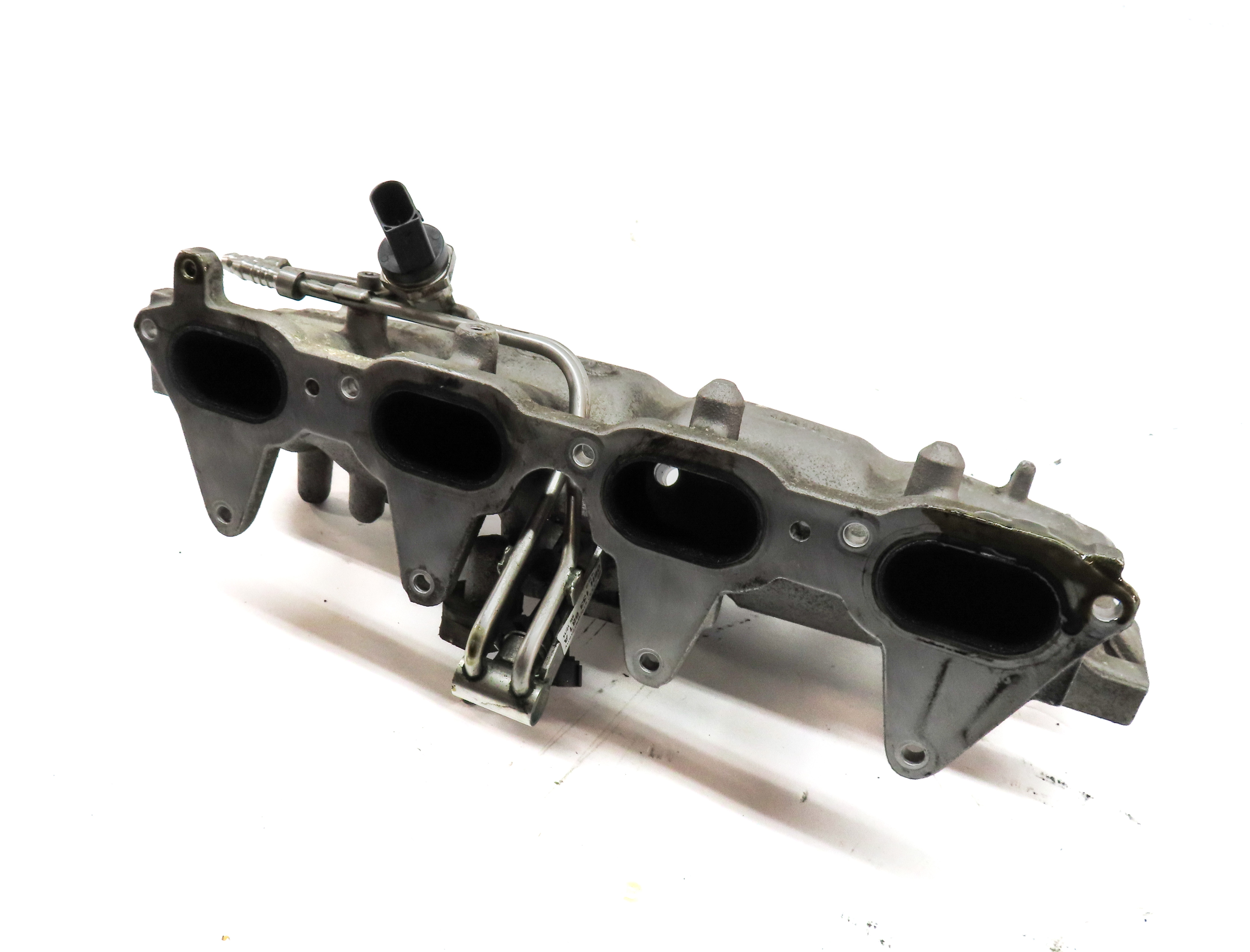13-14 AUDI A4 A5 ALLROAD Q5 B8 8K 8T 2.0L TURBO ENGINE INTAKE MANIFOLD DIFFUSER — exact item pictured