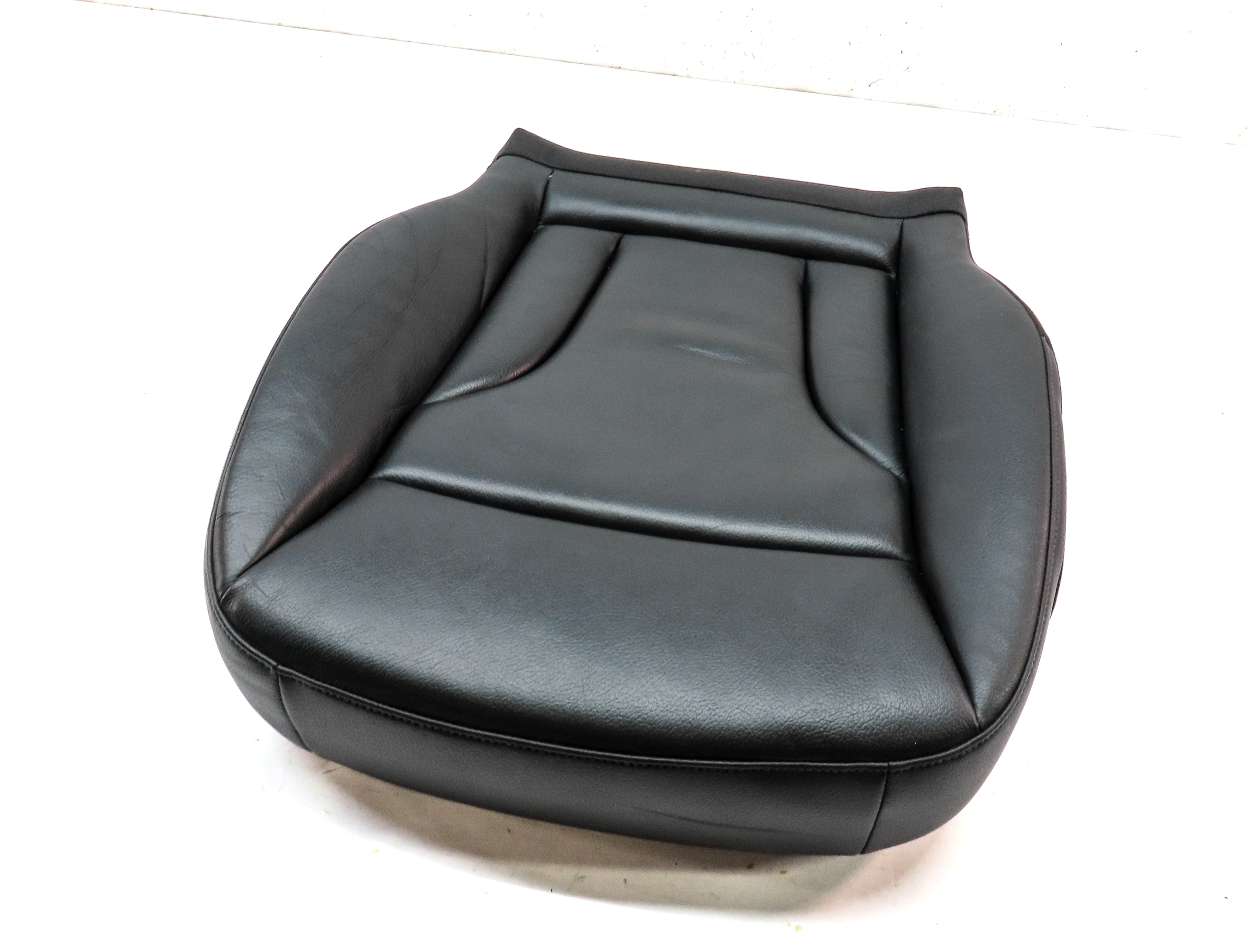 13-17 AUDI Q5 B8 8R FRONT RIGHT PASSENGER STANDARD LOWER SEAT CUSHION (BLACK) — exact item pictured